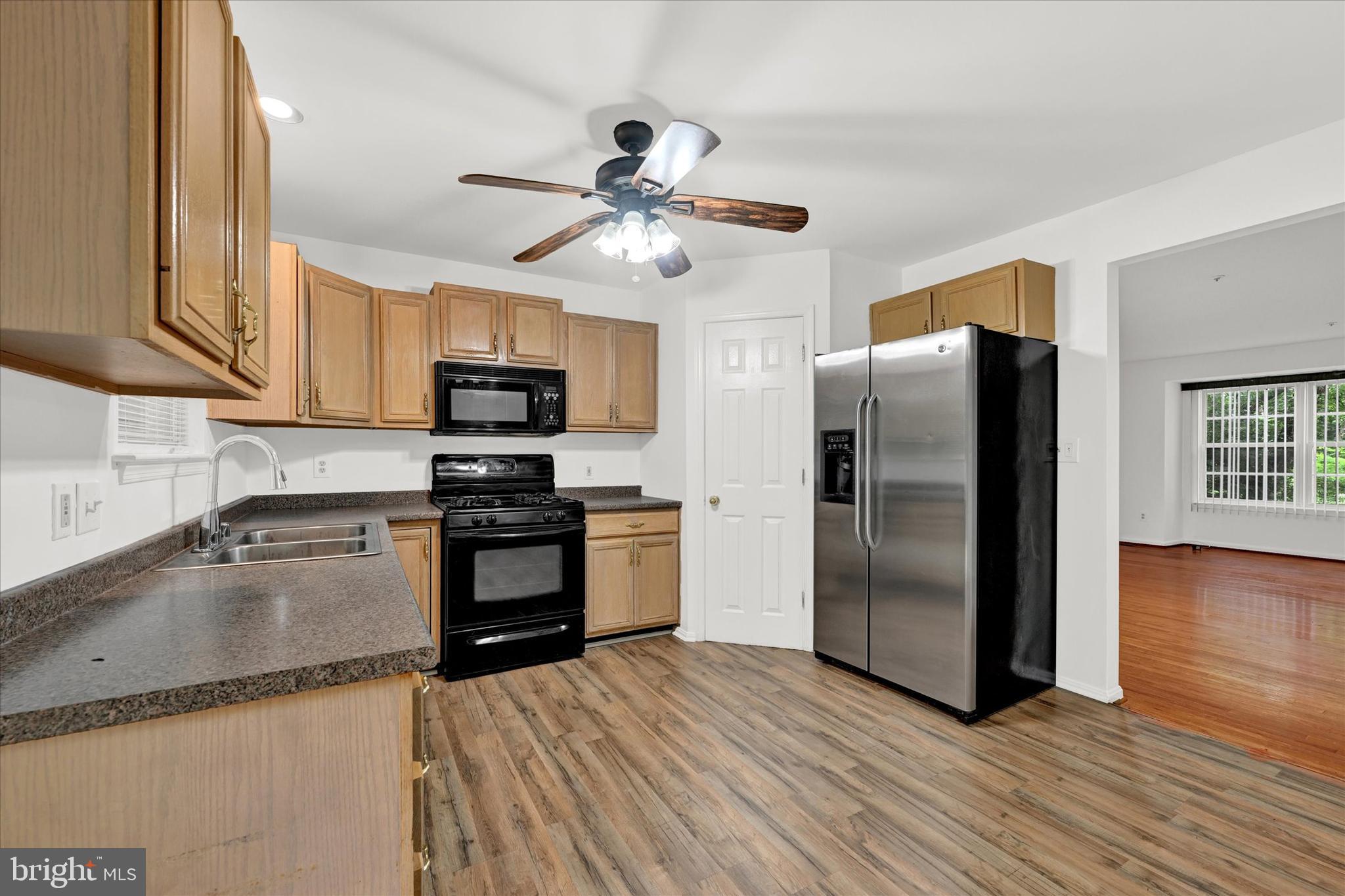 ROSEDALE - Residential