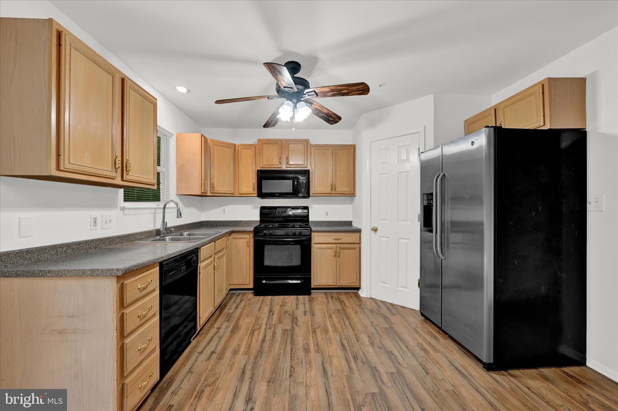 ROSEDALE - Residential