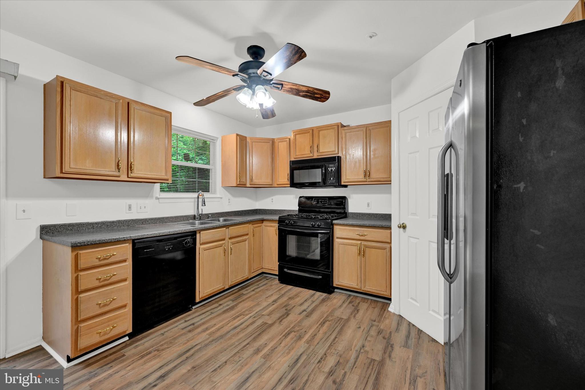 ROSEDALE - Residential