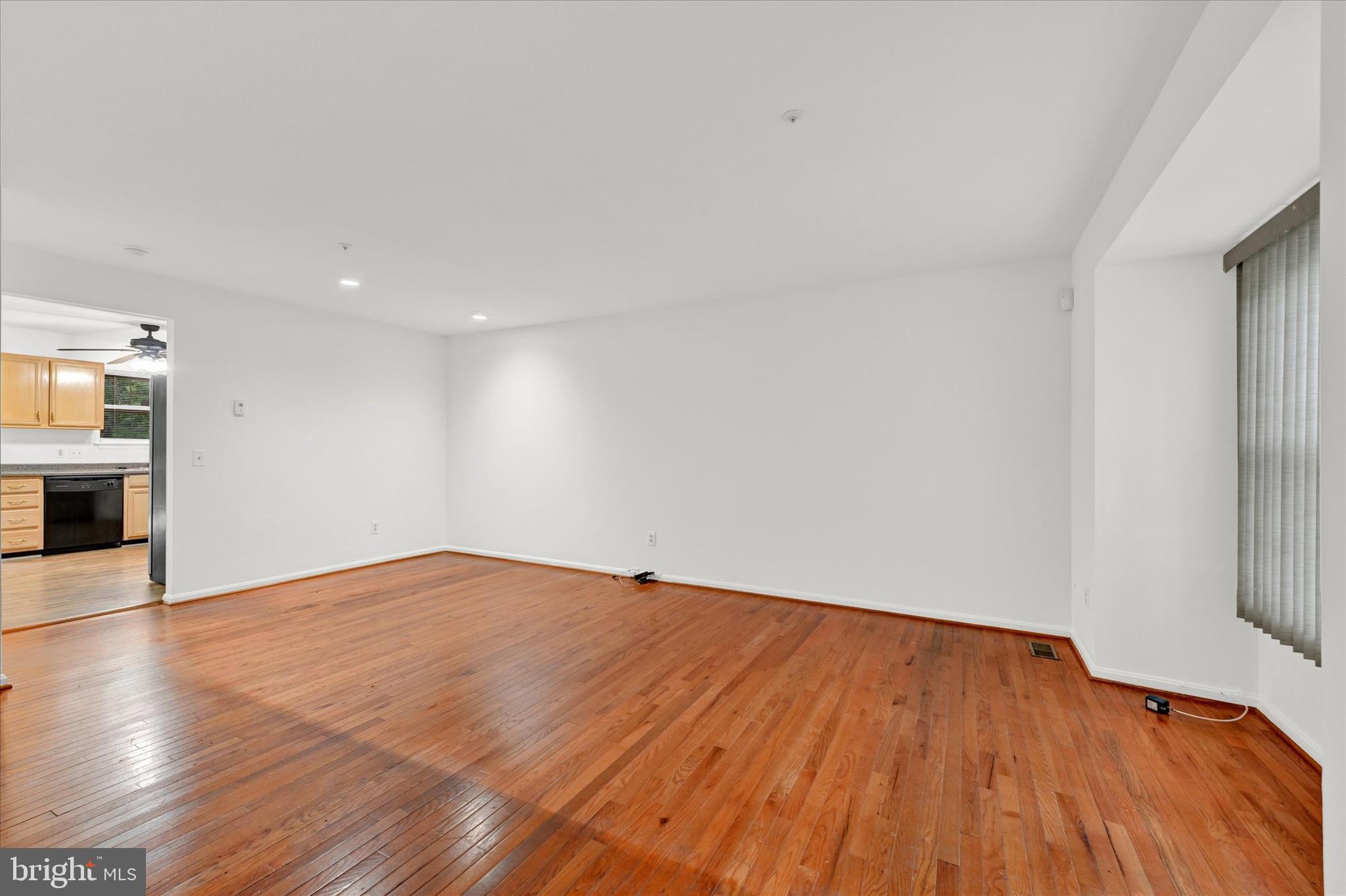 ROSEDALE - Residential