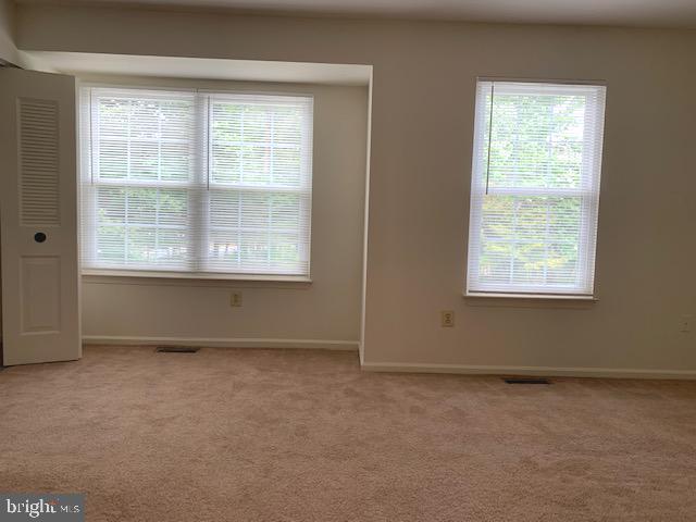 VILLAGES OF SALEM STATION - Residential Lease