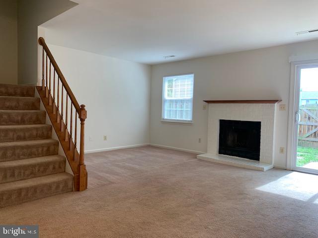 VILLAGES OF SALEM STATION - Residential Lease