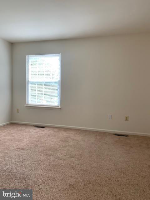 VILLAGES OF SALEM STATION - Residential Lease