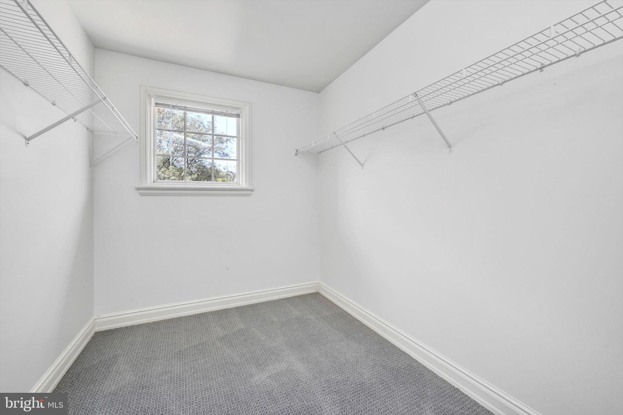 CROSSGATES - Residential