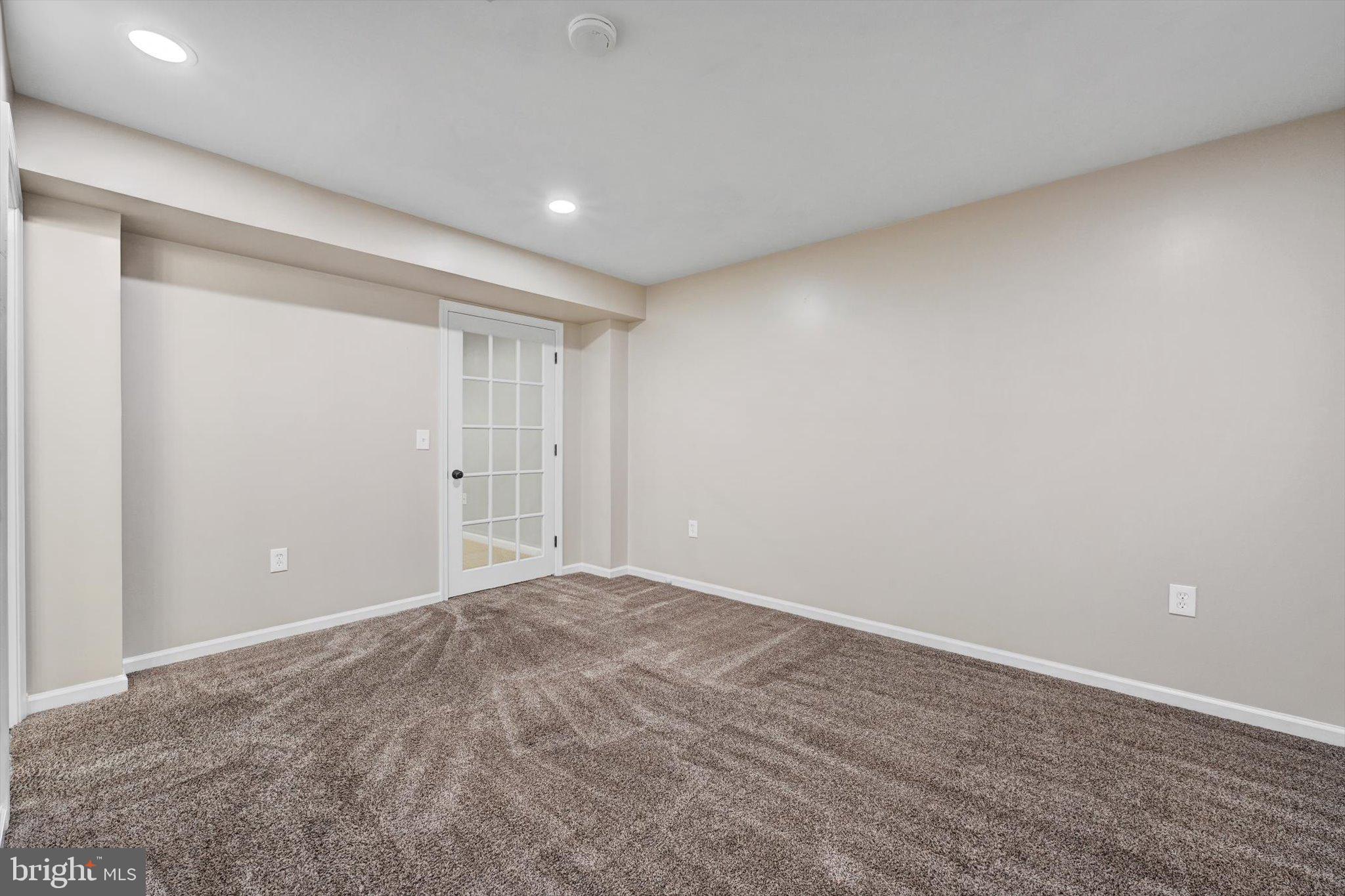 CROSSGATES - Residential