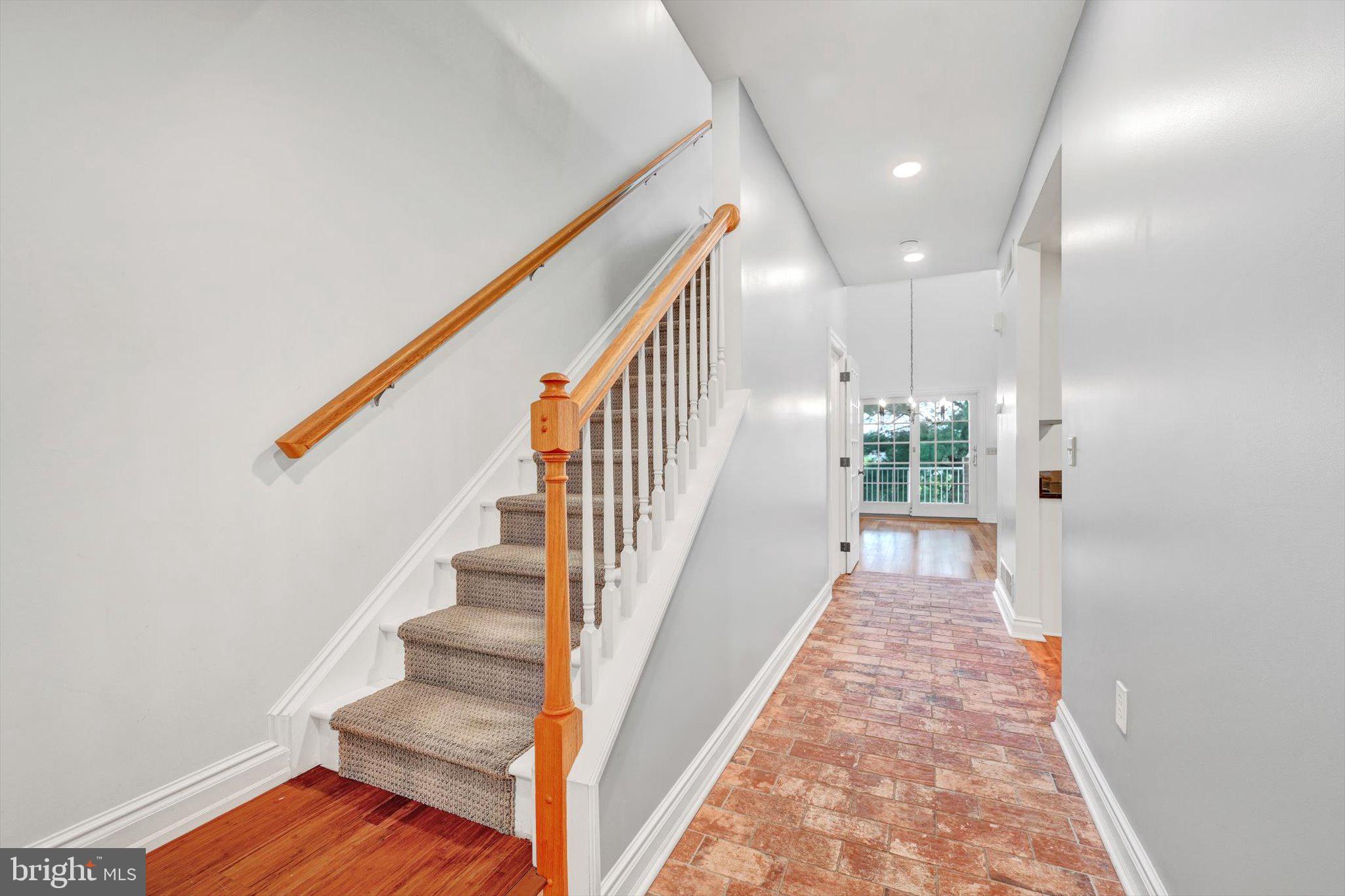 CROSSGATES - Residential