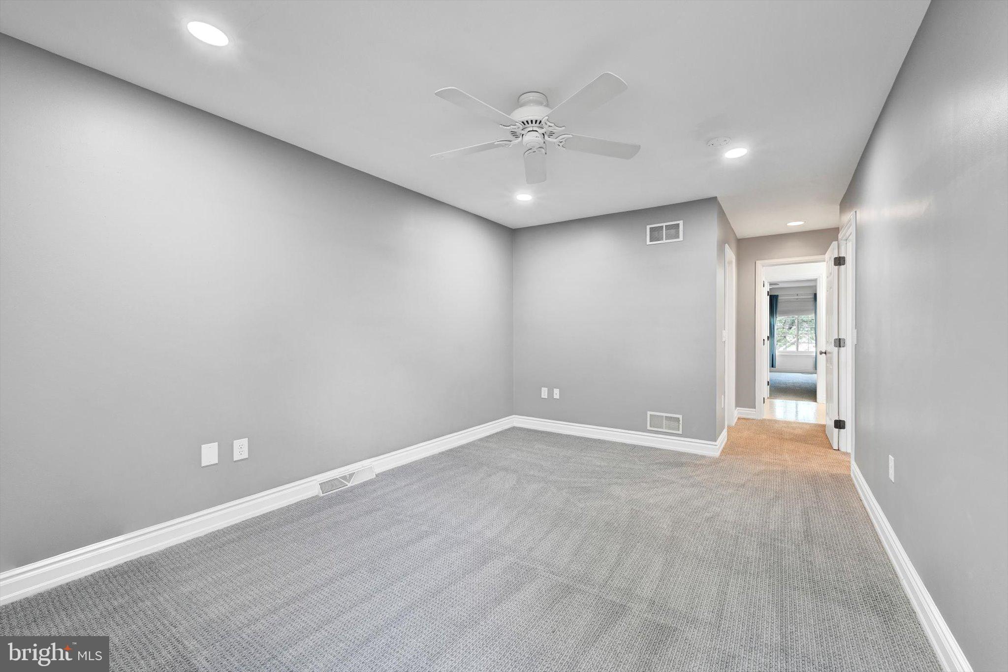 CROSSGATES - Residential