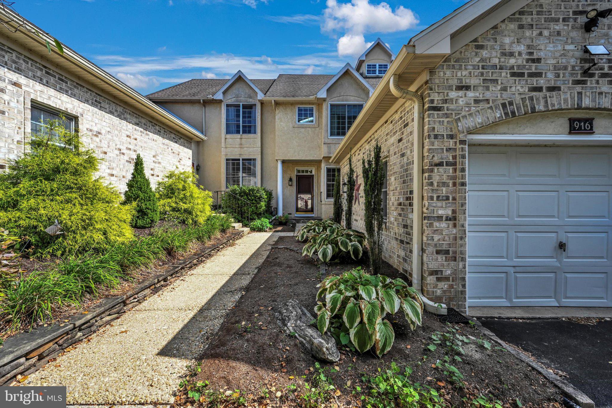 CROSSGATES - Residential