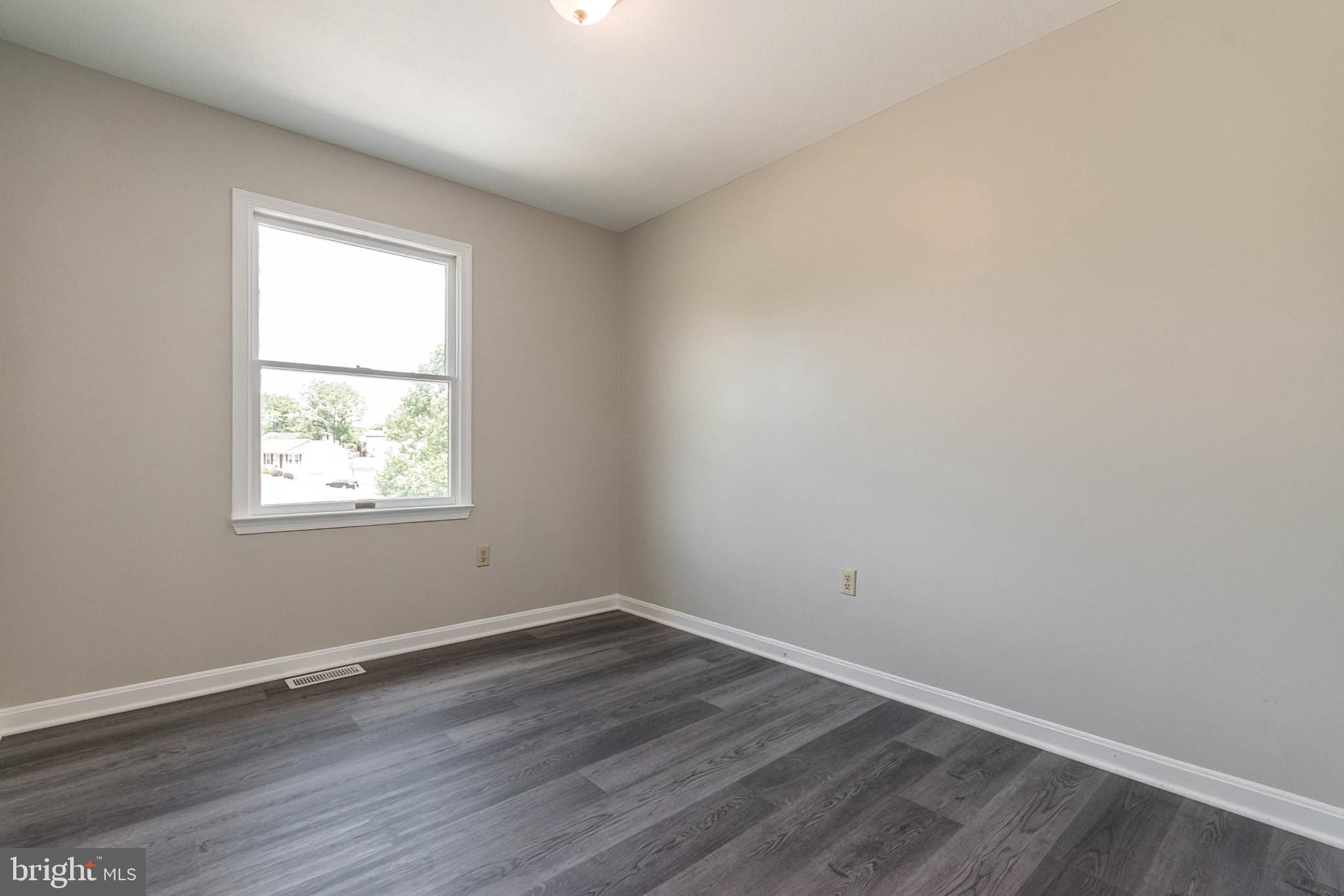 OPEQUON MEADOWS - Residential