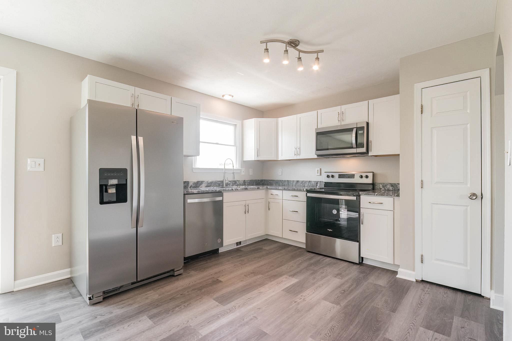 OPEQUON MEADOWS - Residential