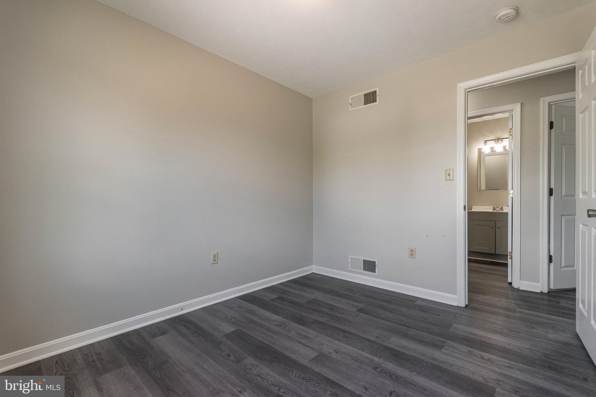 OPEQUON MEADOWS - Residential