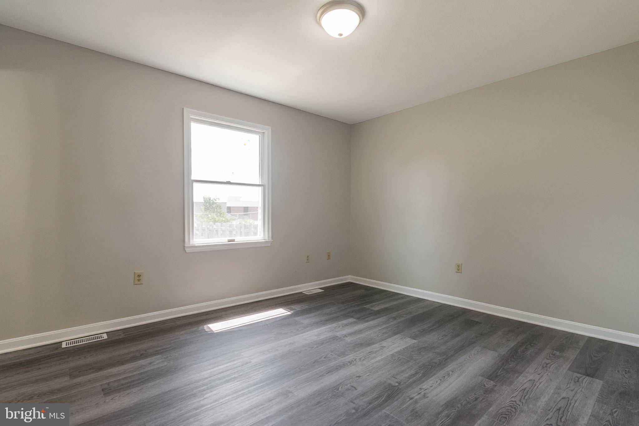 OPEQUON MEADOWS - Residential