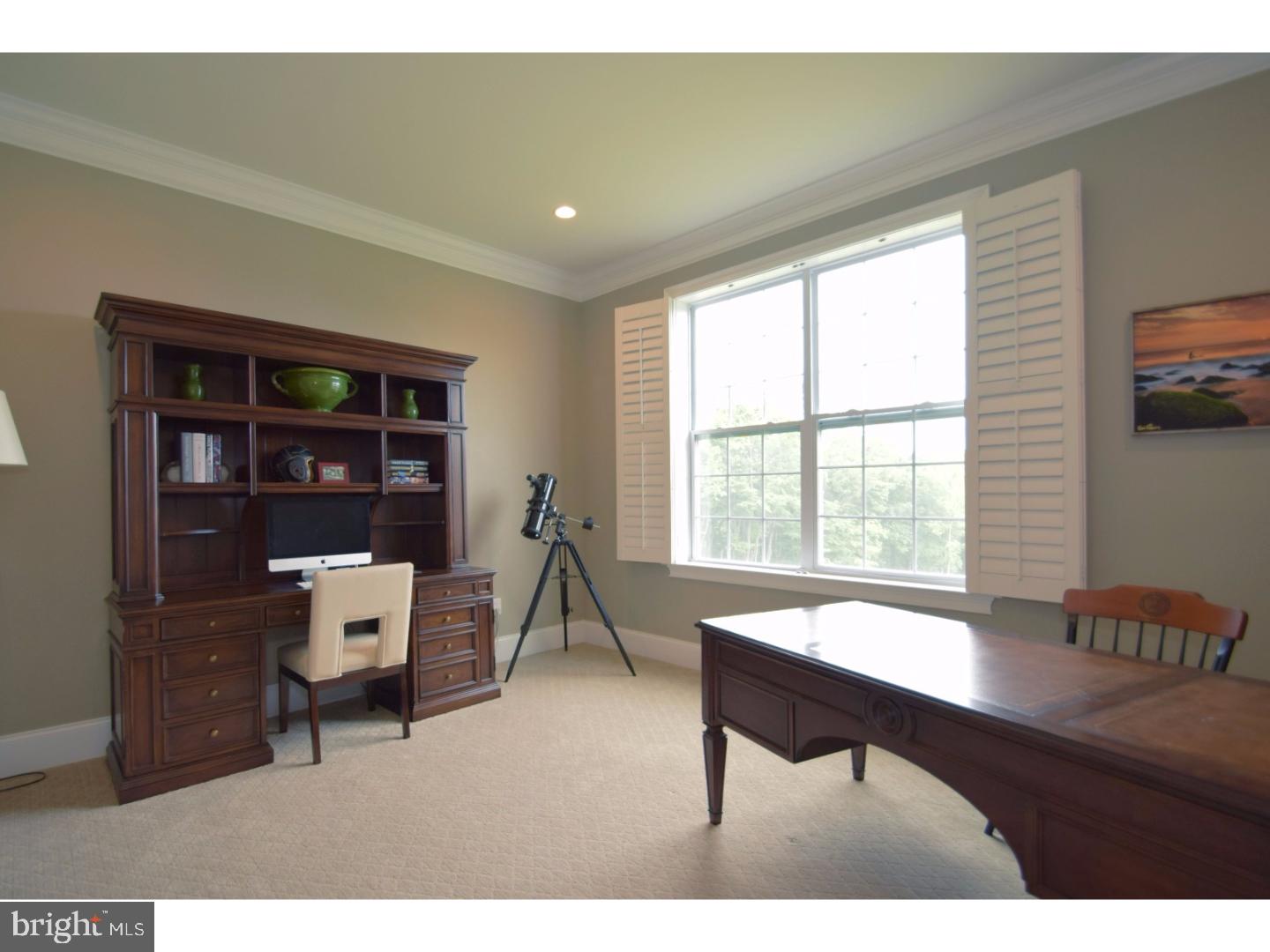 DUTCHESS FARM ESTS - Residential