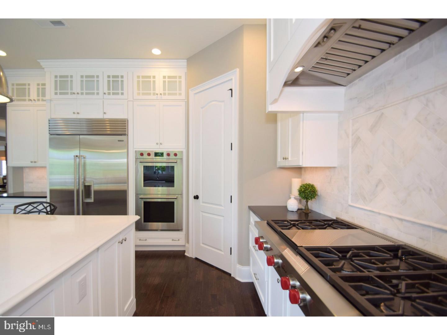 DUTCHESS FARM ESTS - Residential