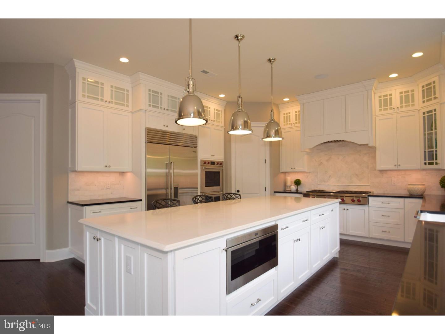 DUTCHESS FARM ESTS - Residential