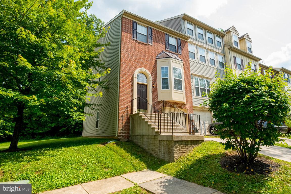 CHERRY CROFT - Residential