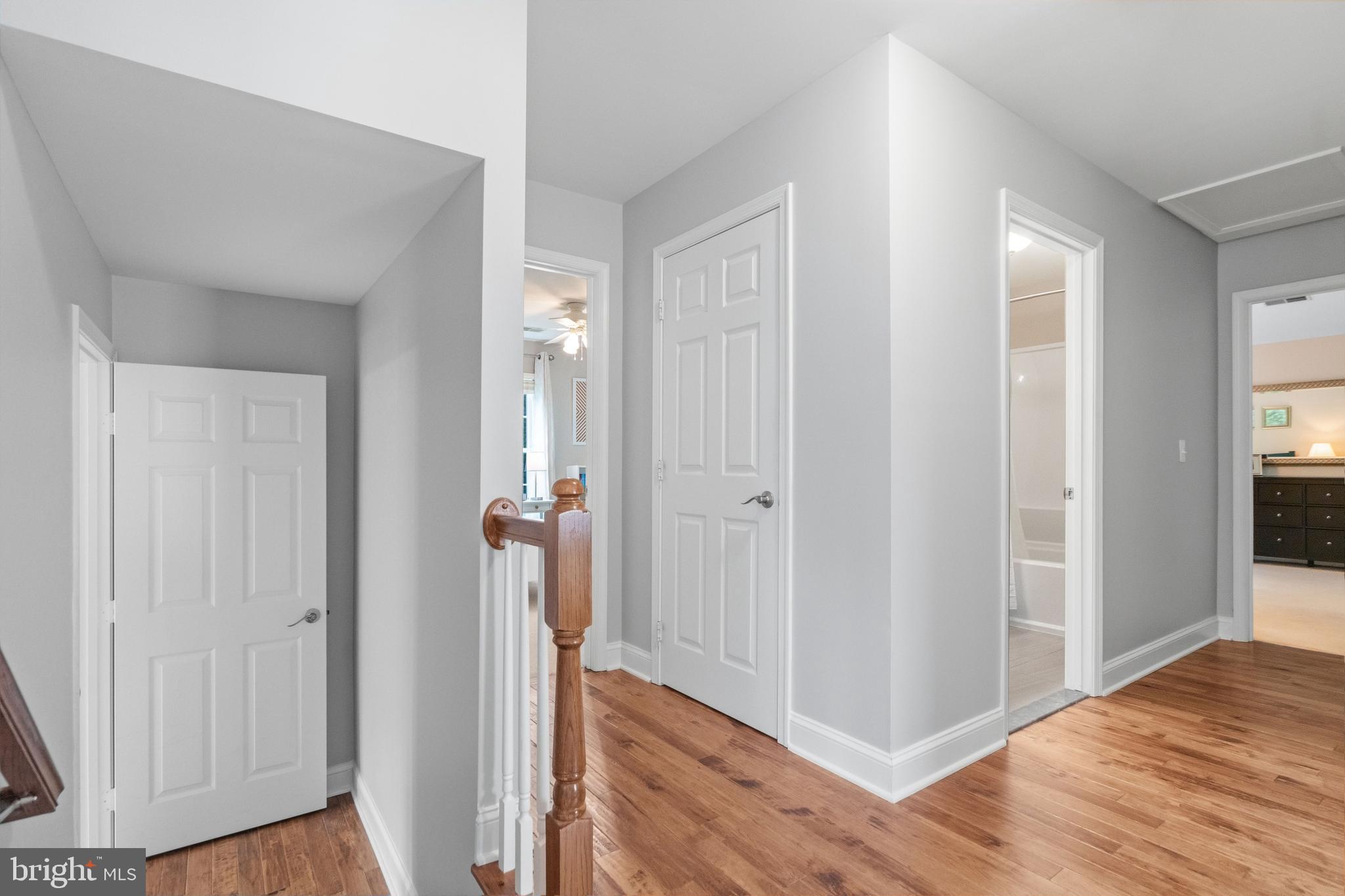 BROADLANDS - Residential