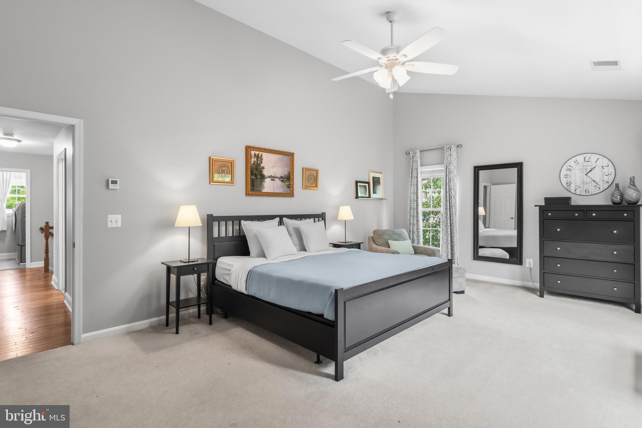 BROADLANDS - Residential