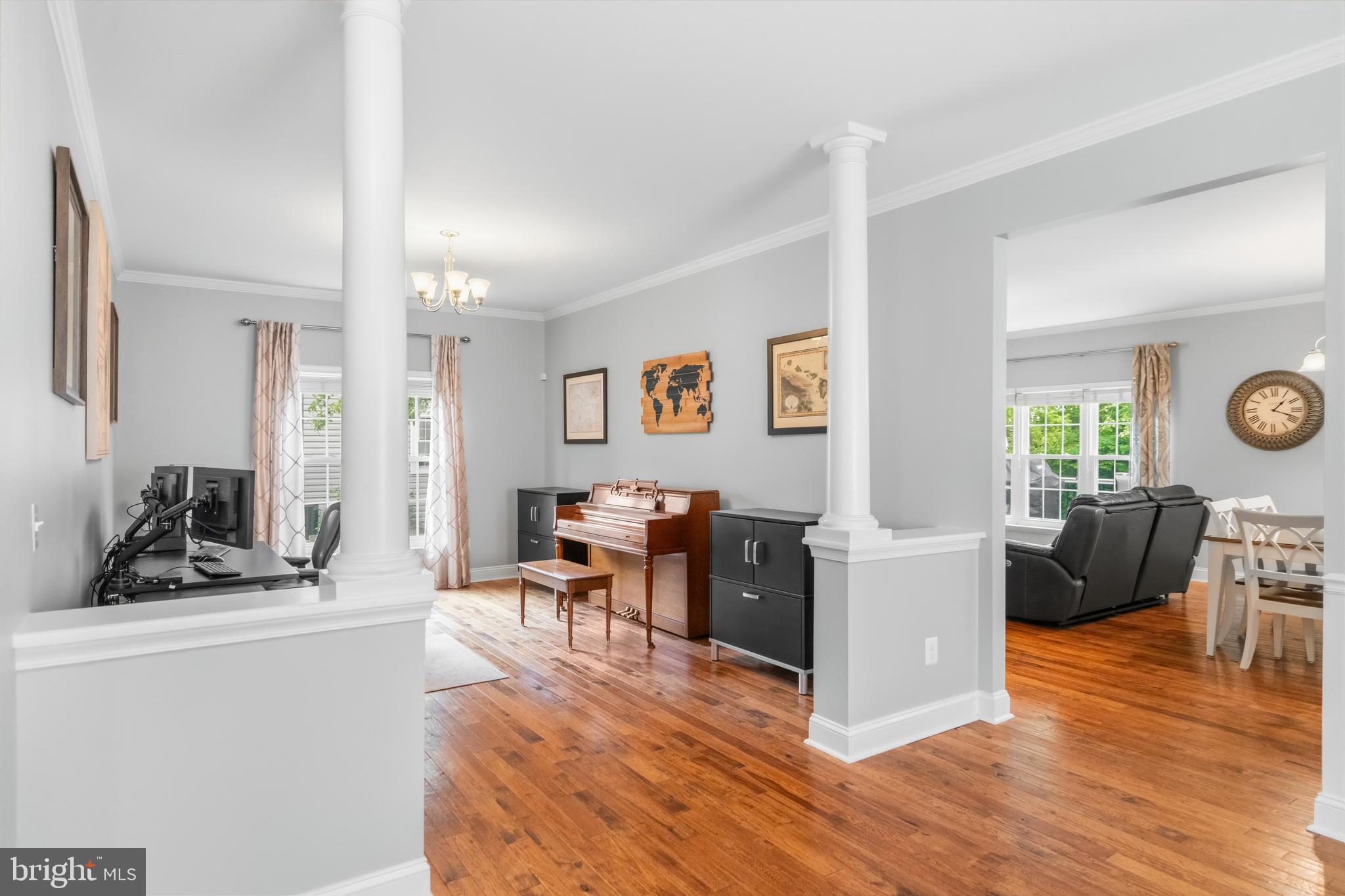 BROADLANDS - Residential