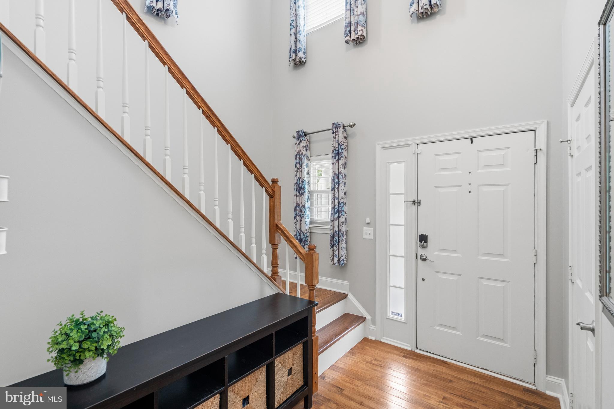 BROADLANDS - Residential