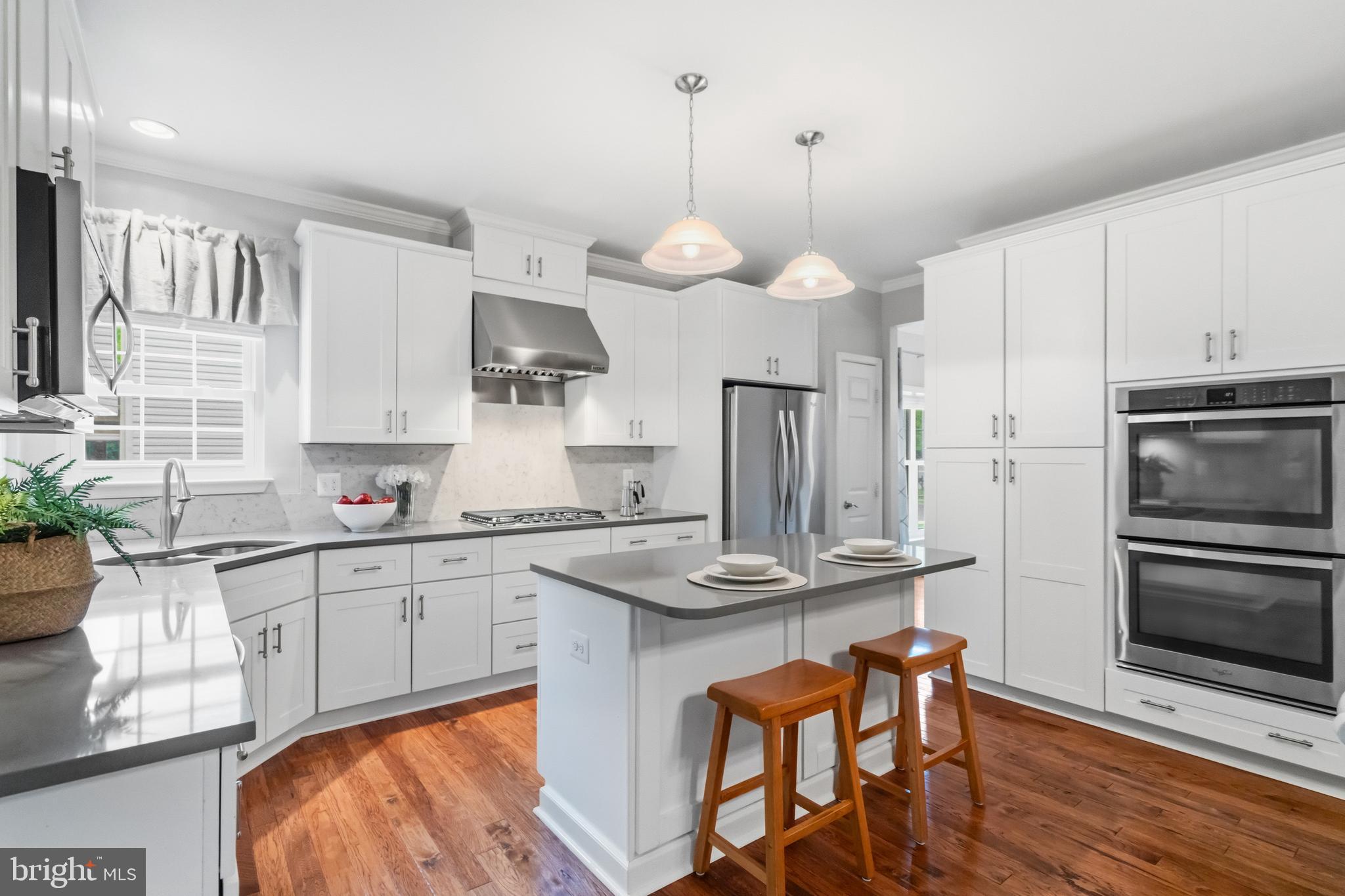 BROADLANDS - Residential