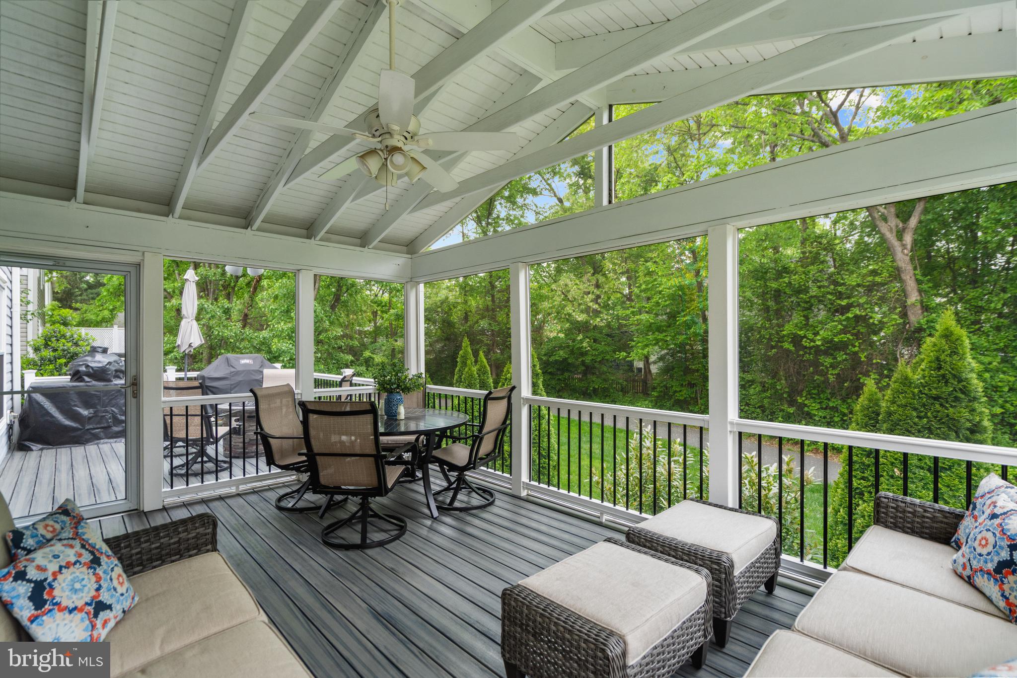 BROADLANDS - Residential
