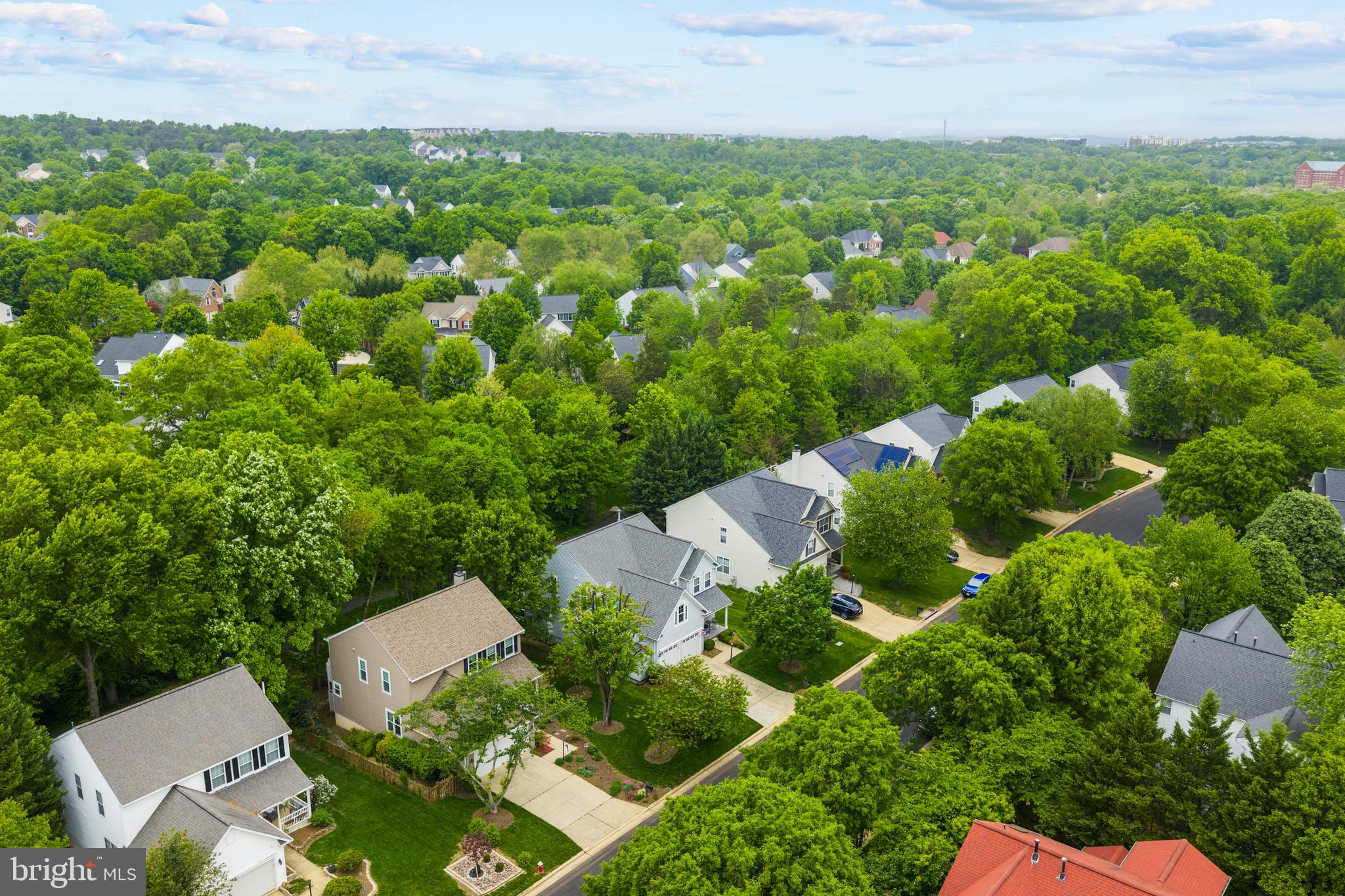 BROADLANDS - Residential