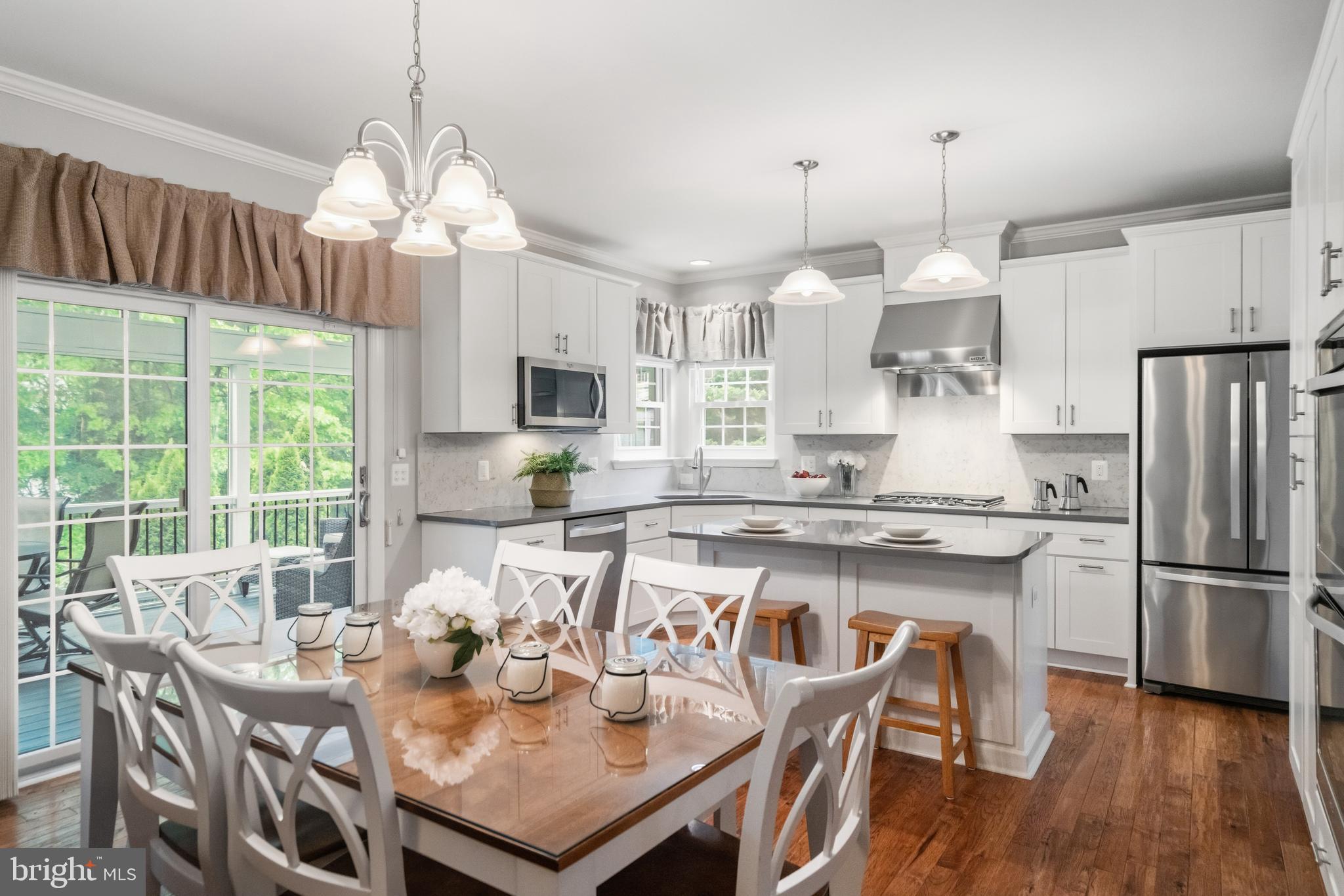 BROADLANDS - Residential