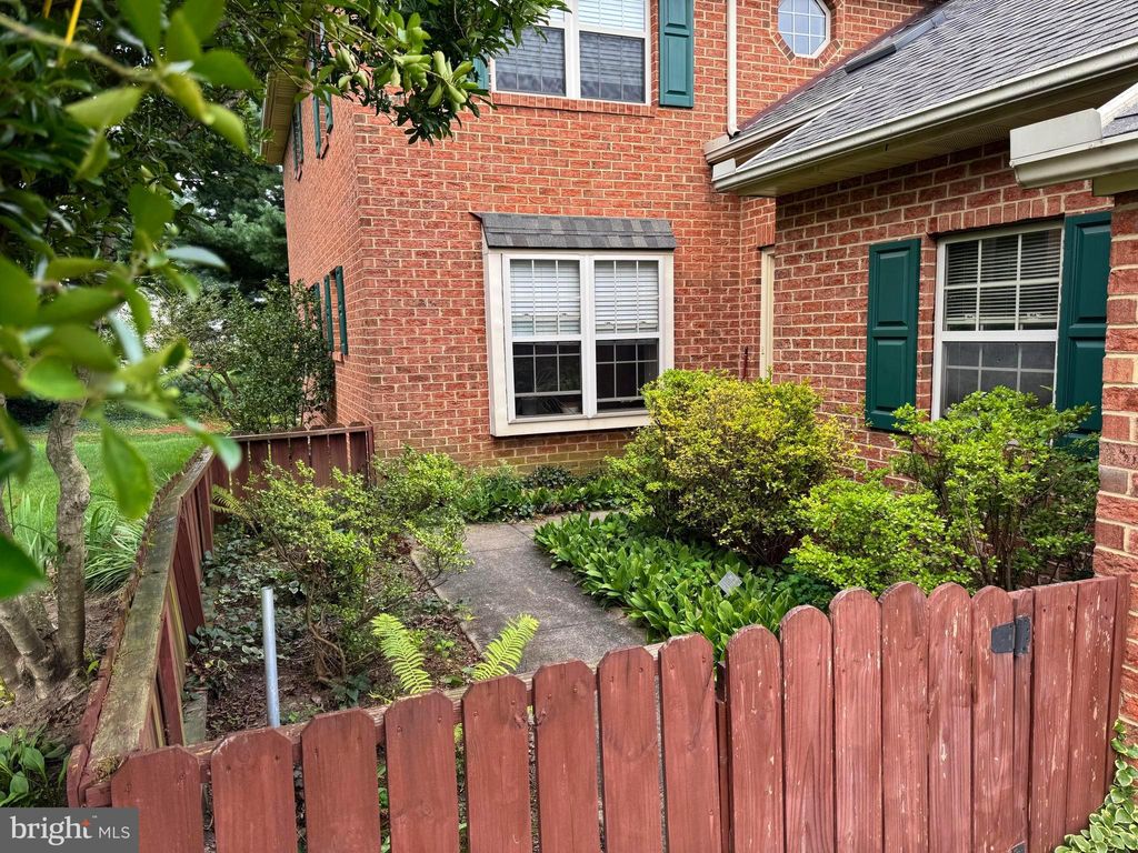 Photo of 213 Pine Bridge Lane, LANCASTER, PA 17603 (MLS # PALA2075296)