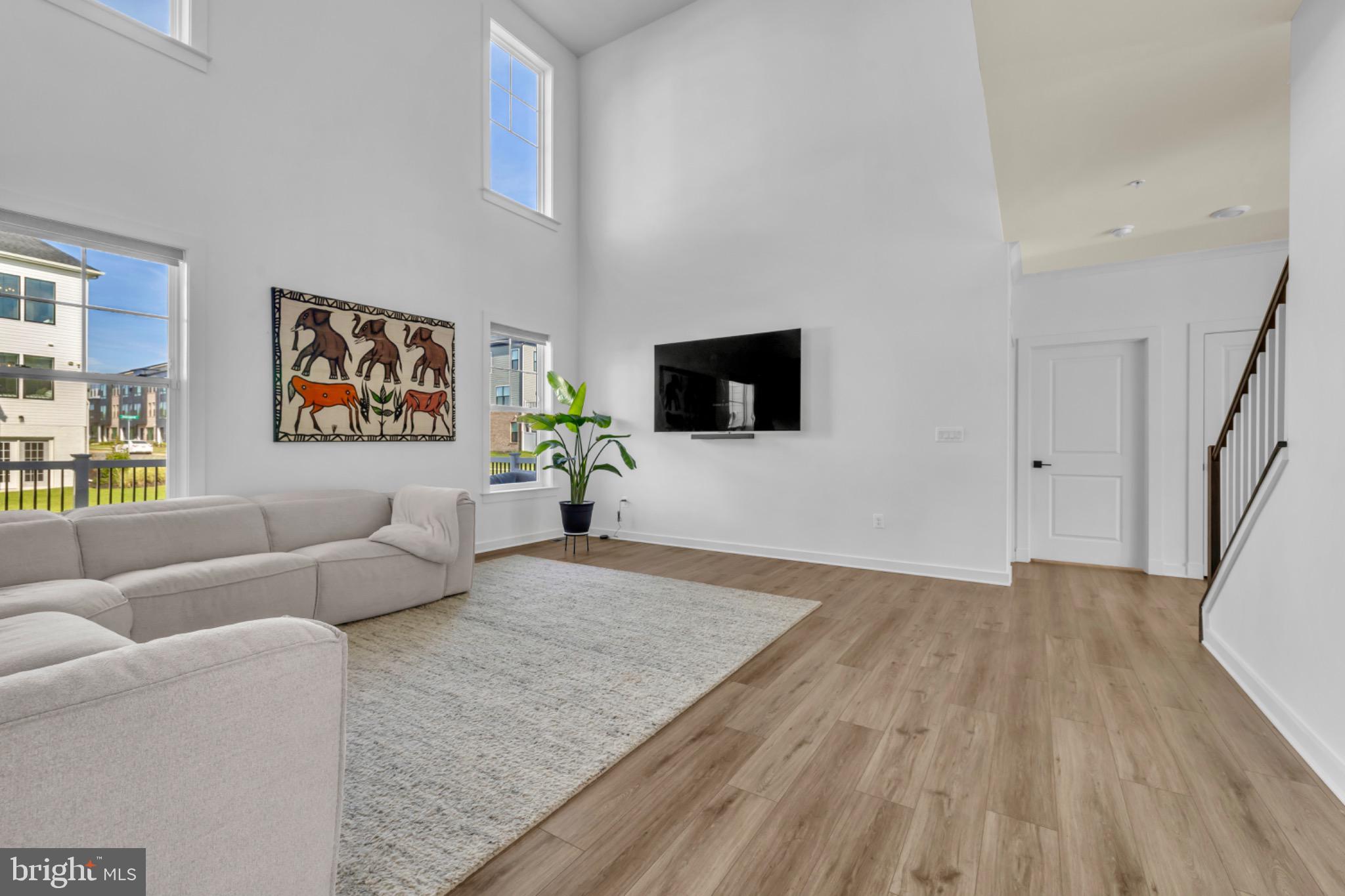 SOUTHLAKE - Residential