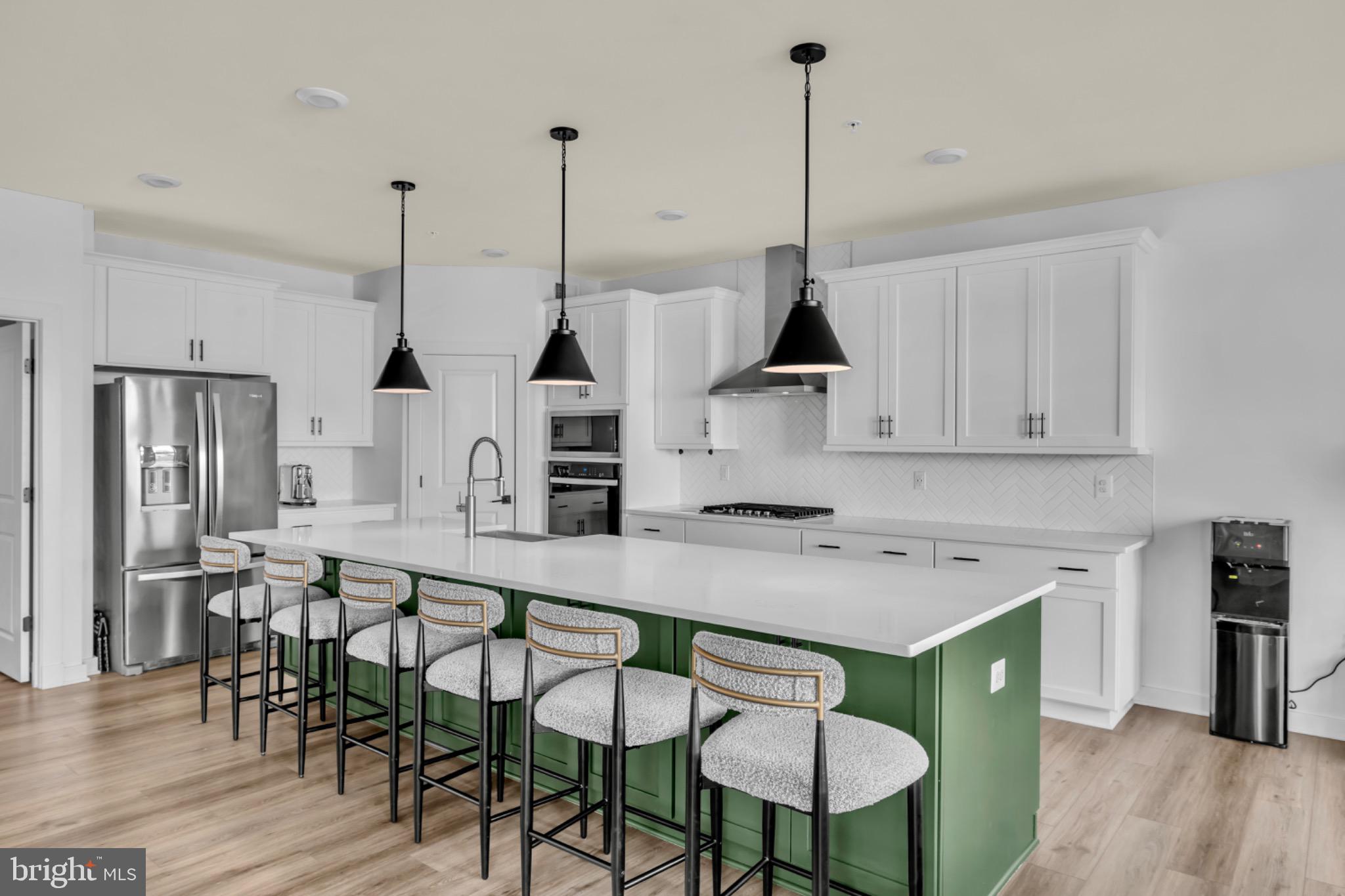 SOUTHLAKE - Residential