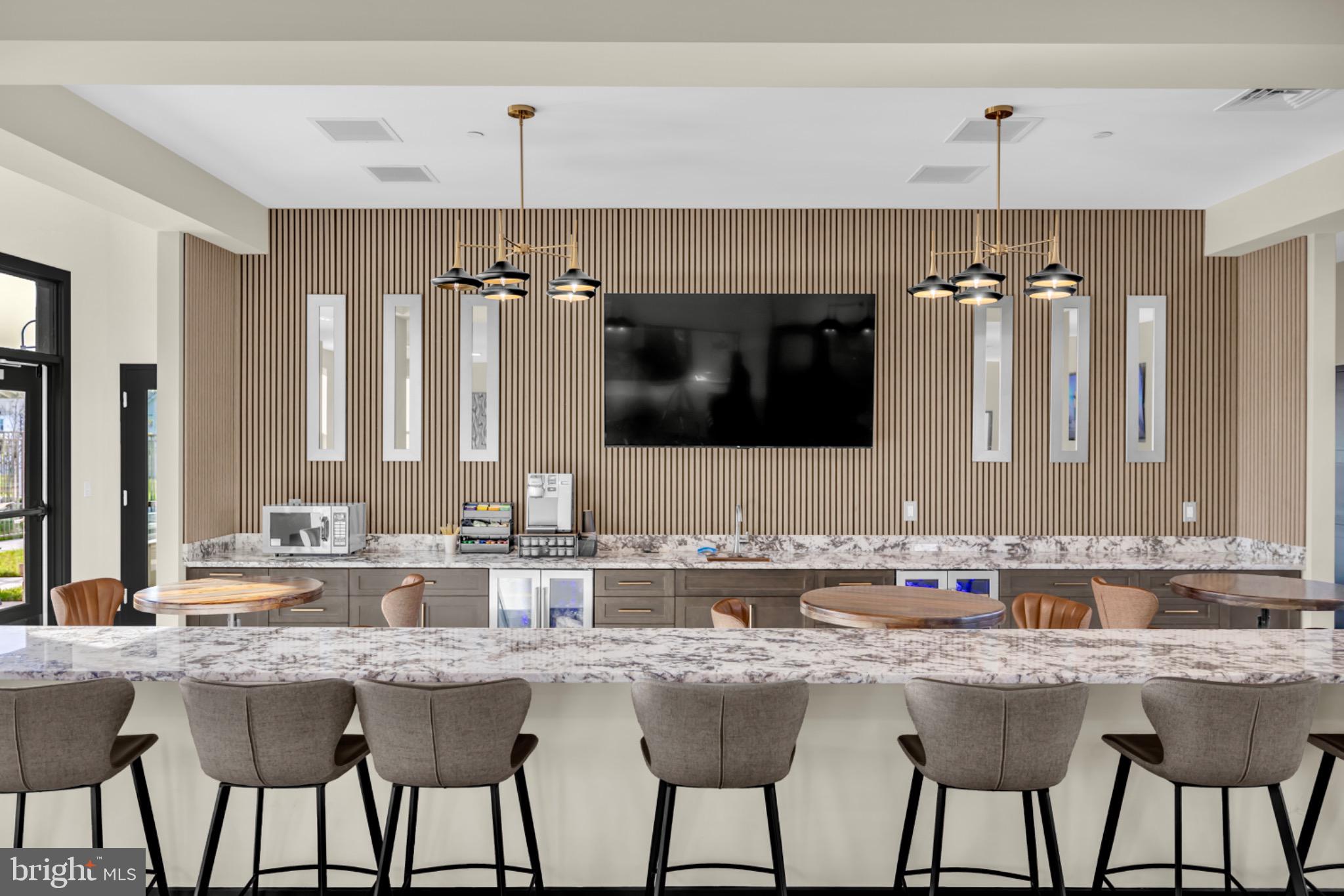 SOUTHLAKE - Residential