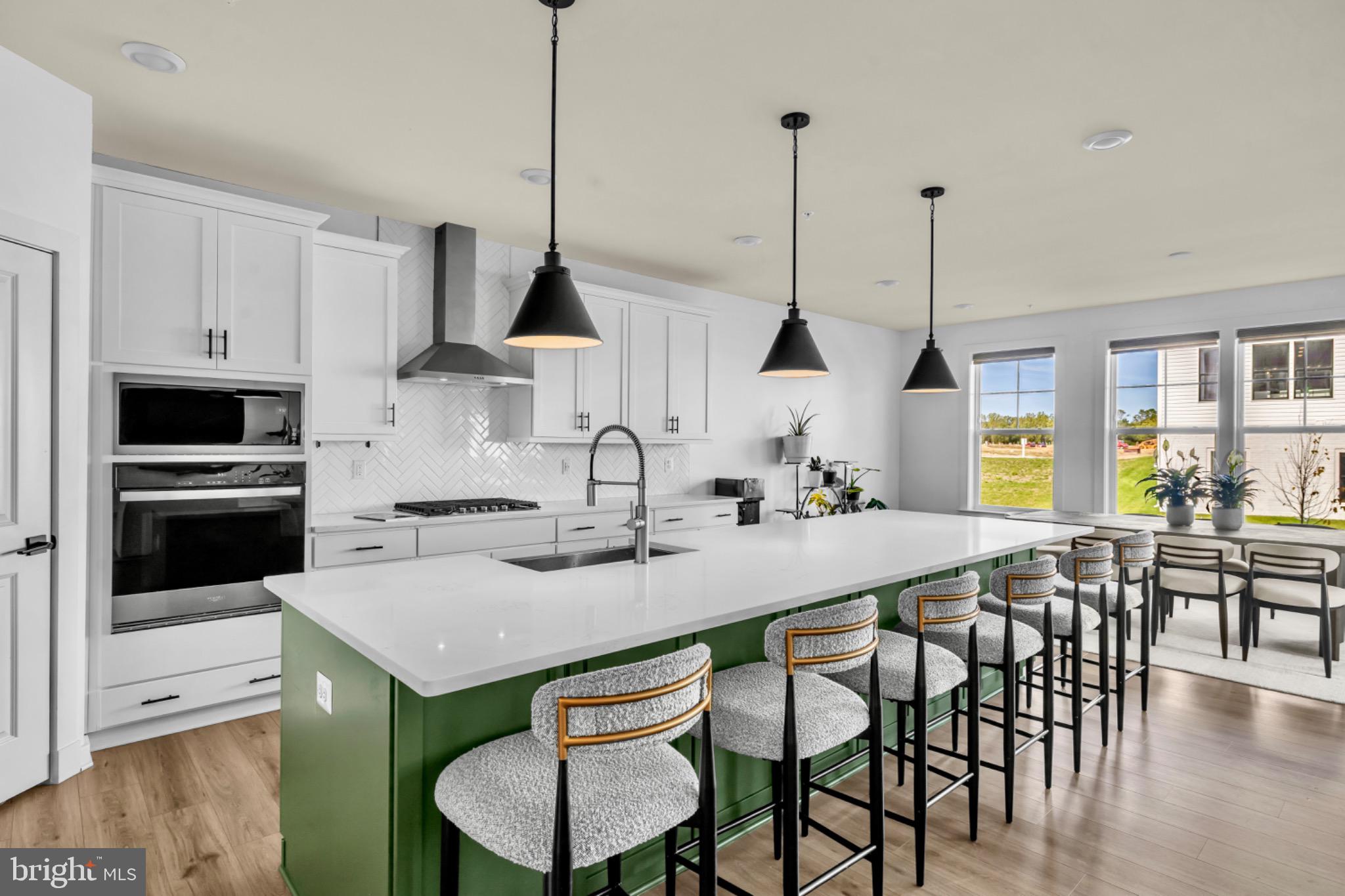 SOUTHLAKE - Residential