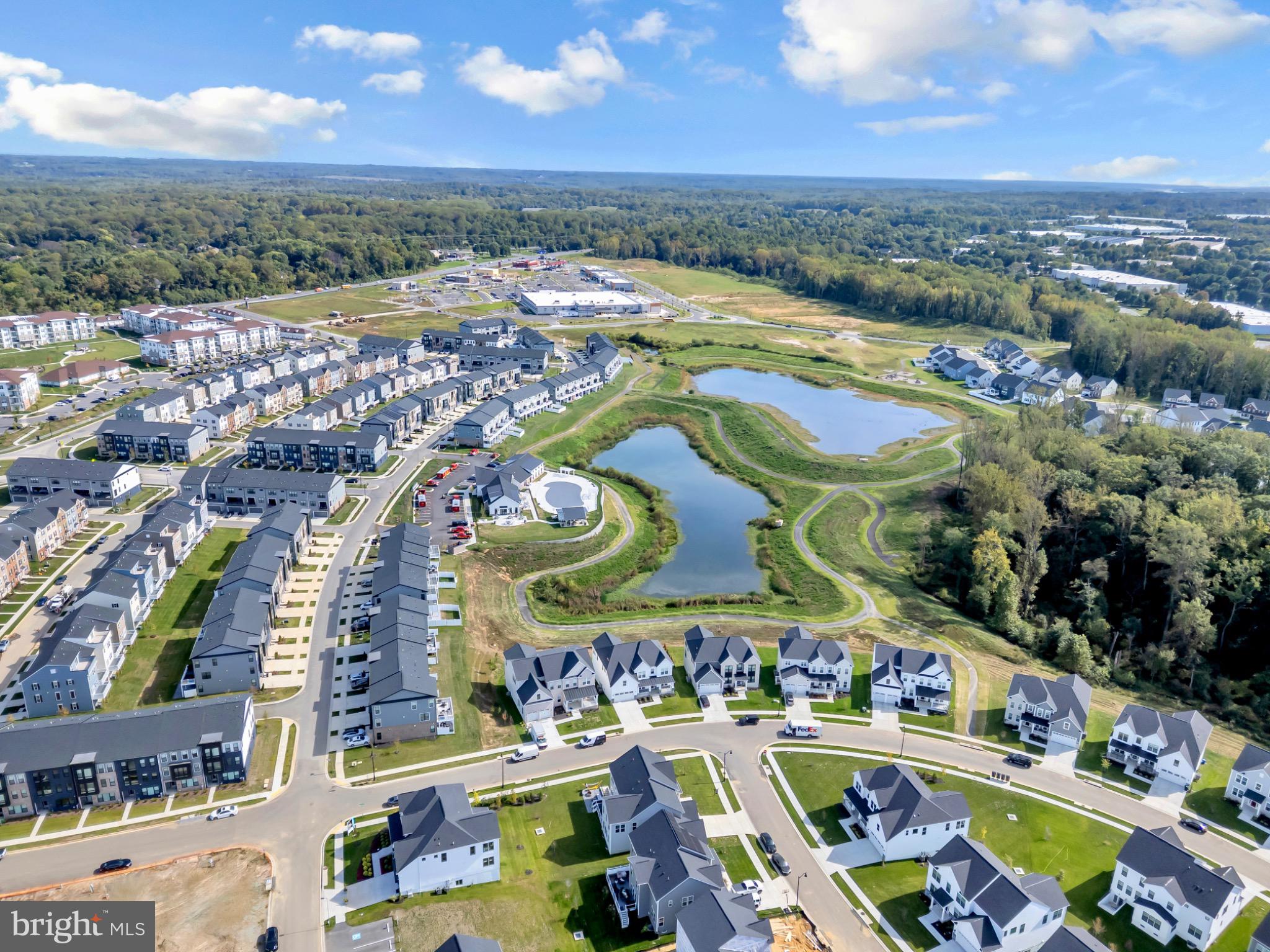 SOUTHLAKE - Residential