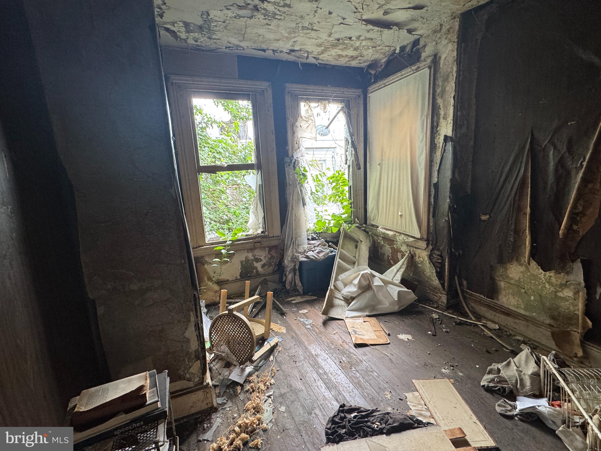 STRAWBERRY MANSION - Residential