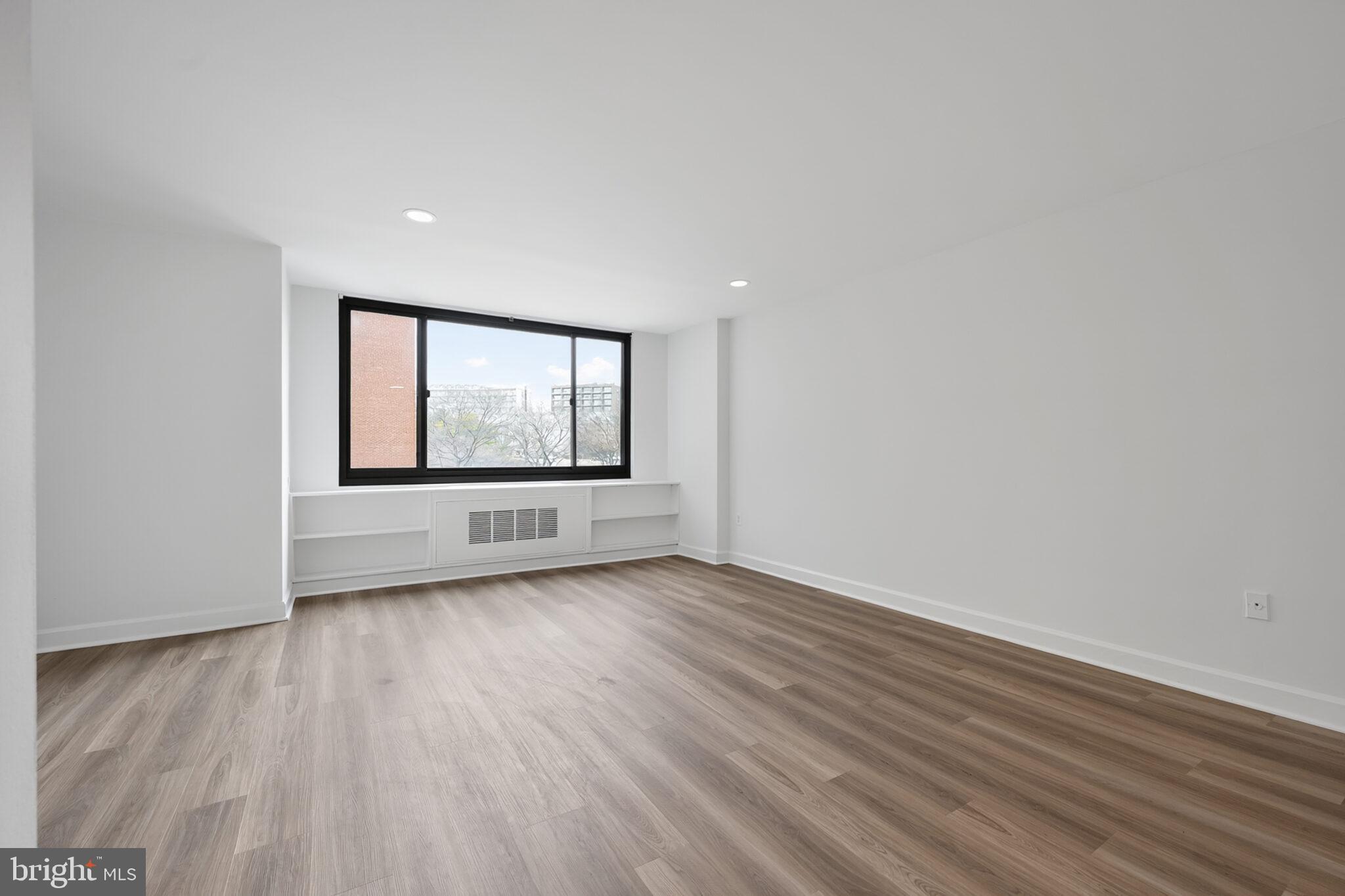 1011 ARLINGTON BOULEVARD 501