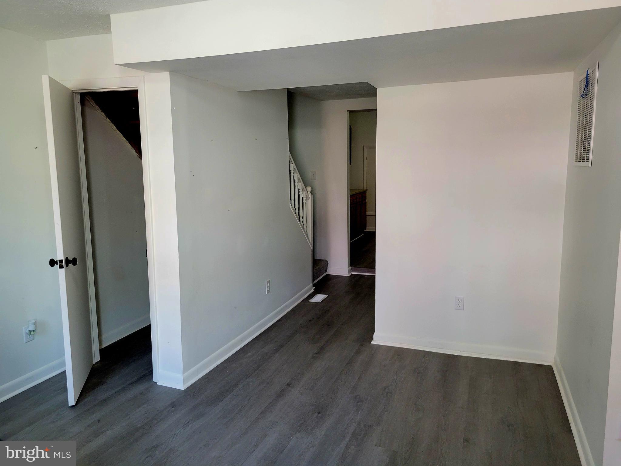 110 N MULBERRY STREET