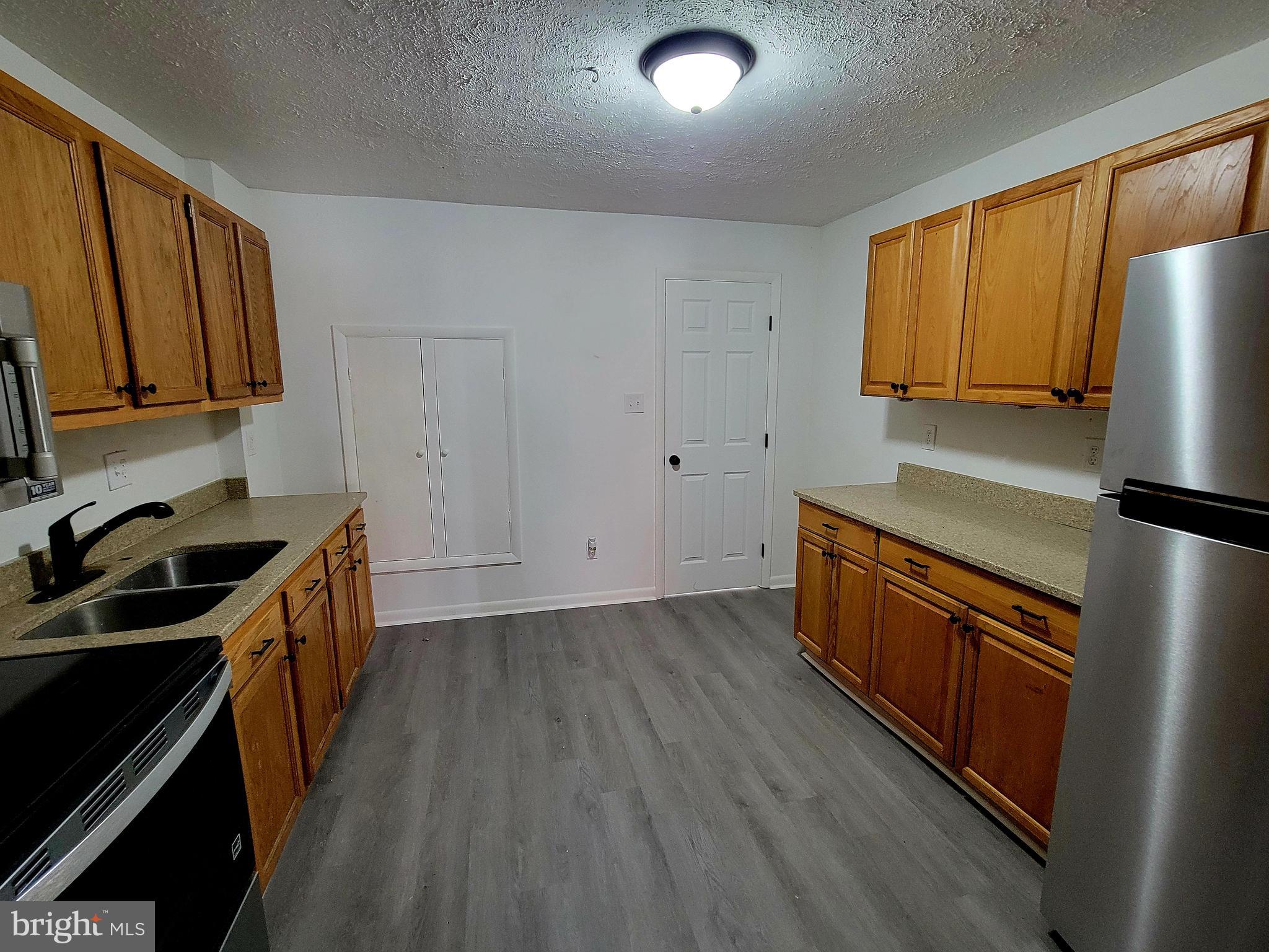 110 N MULBERRY STREET