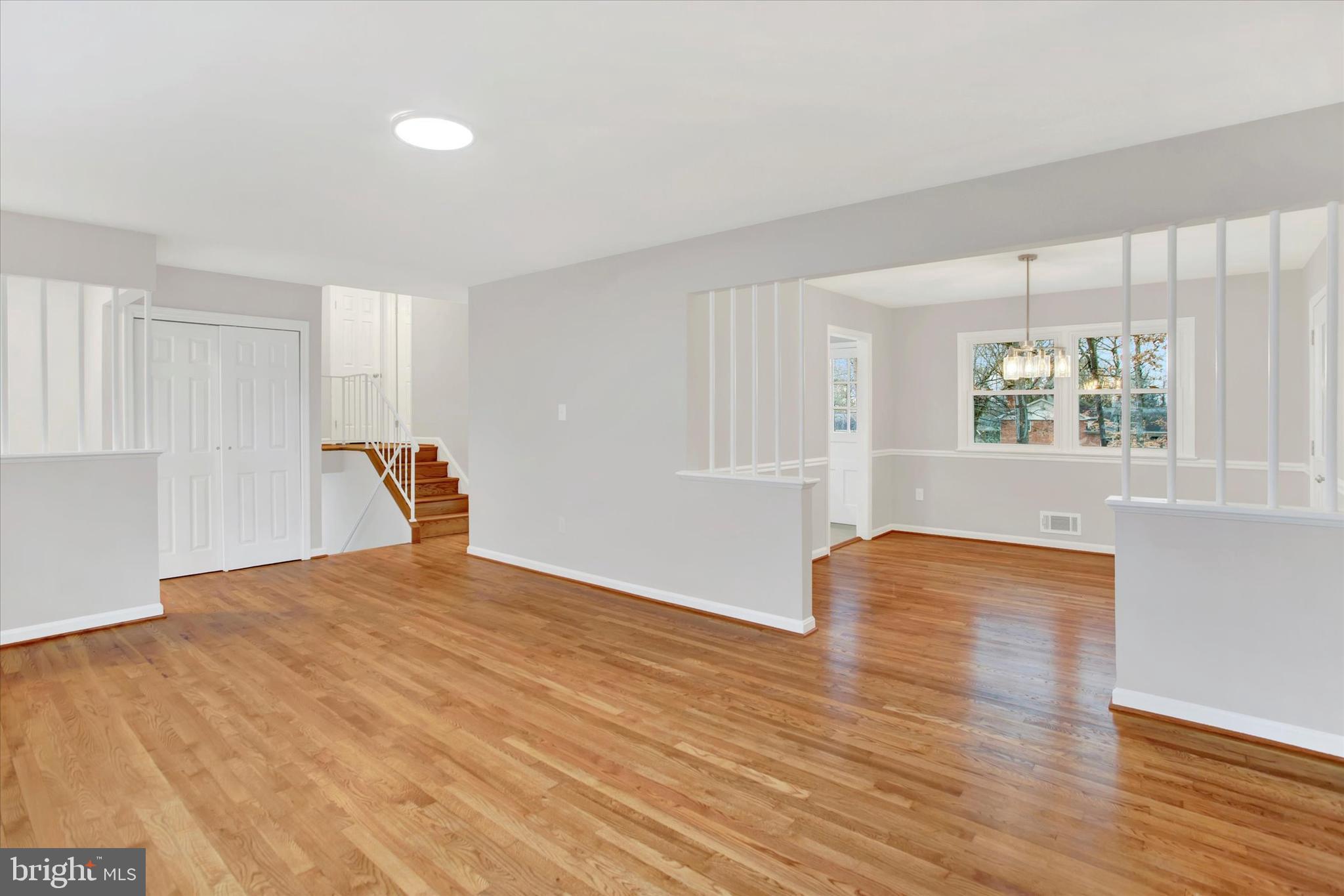 GLEN OAKS - Residential