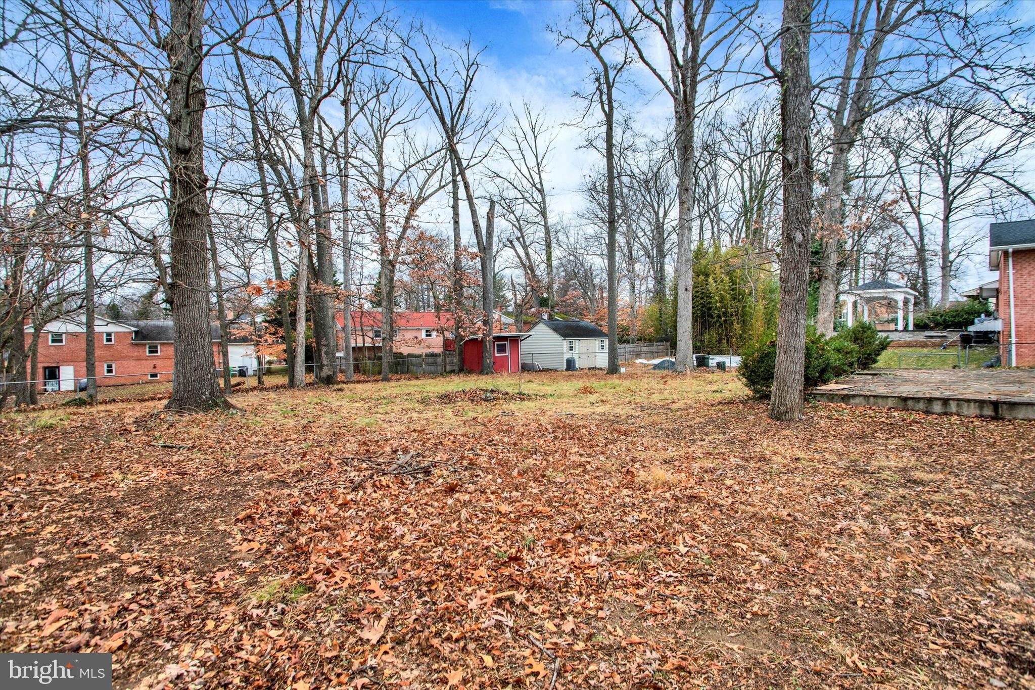 GLEN OAKS - Residential