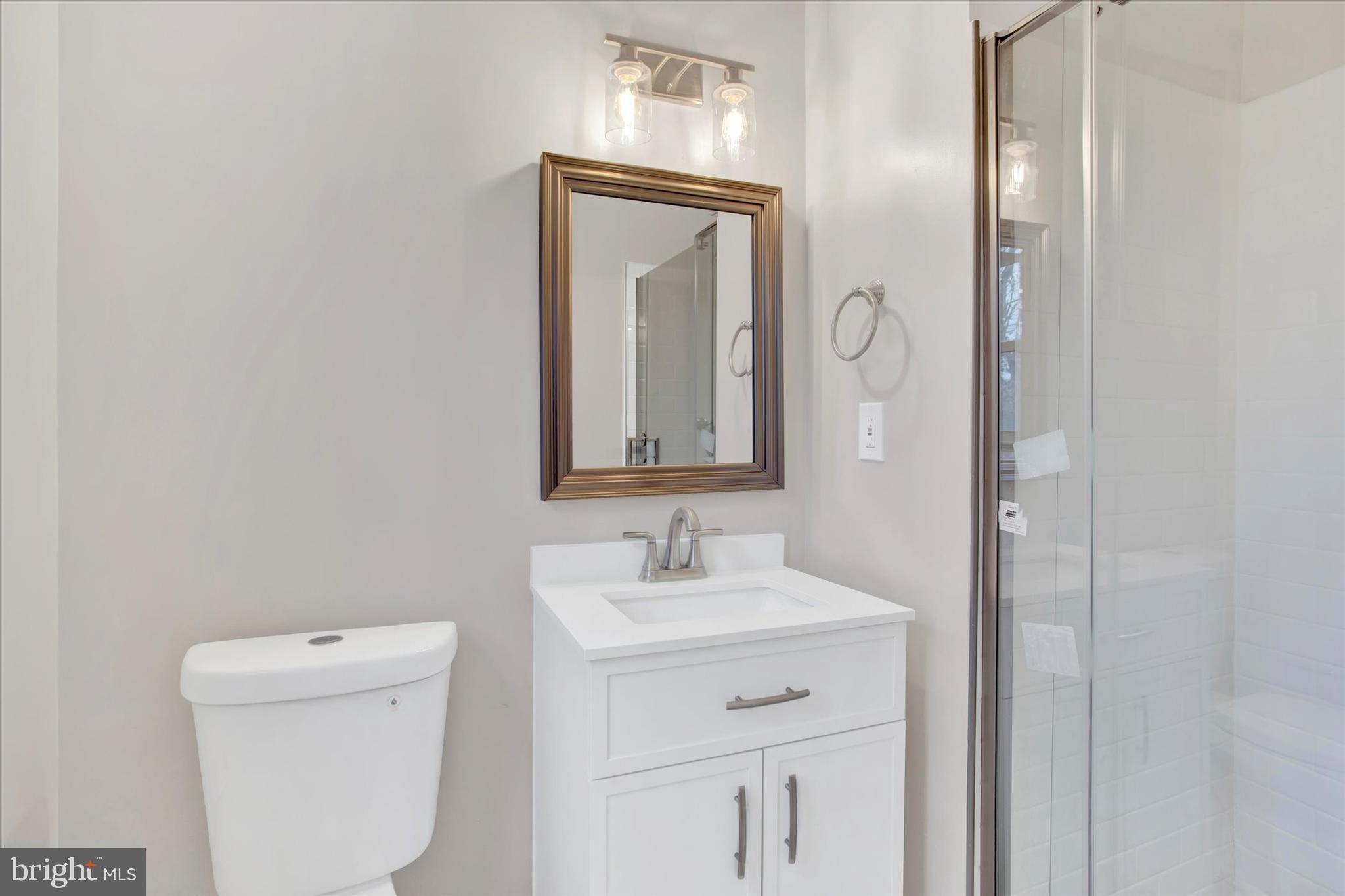 GLEN OAKS - Residential