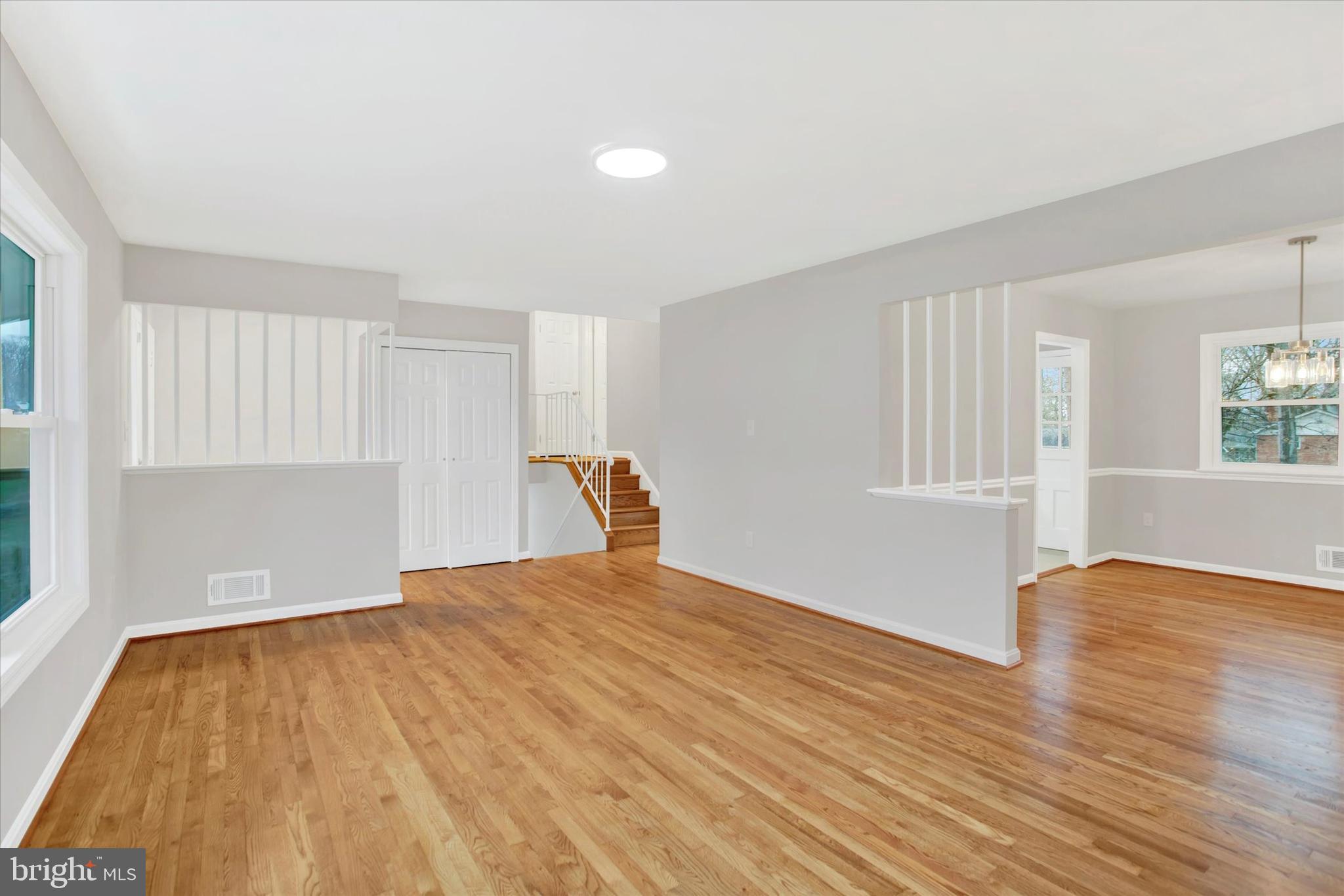 GLEN OAKS - Residential