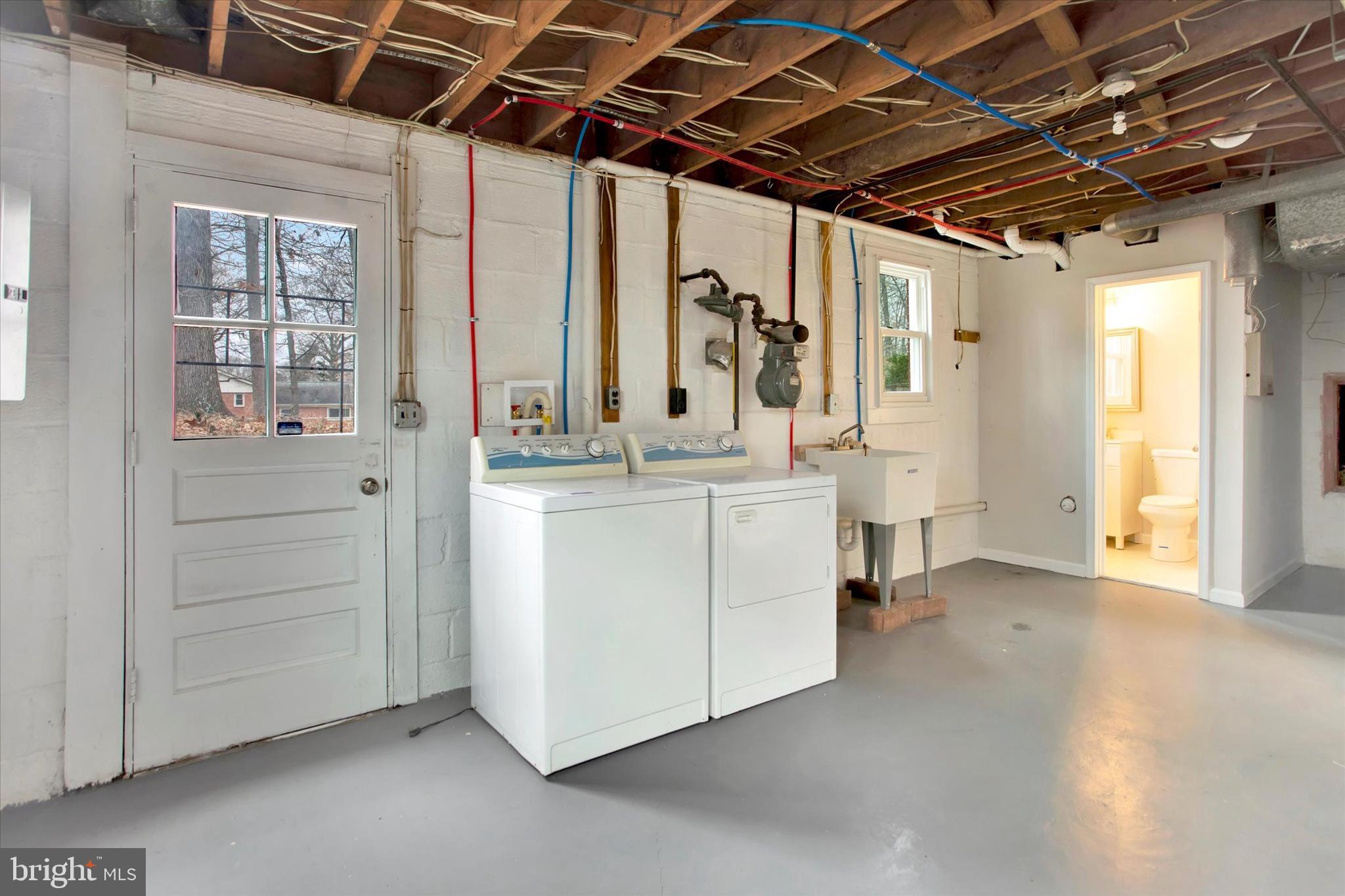 GLEN OAKS - Residential