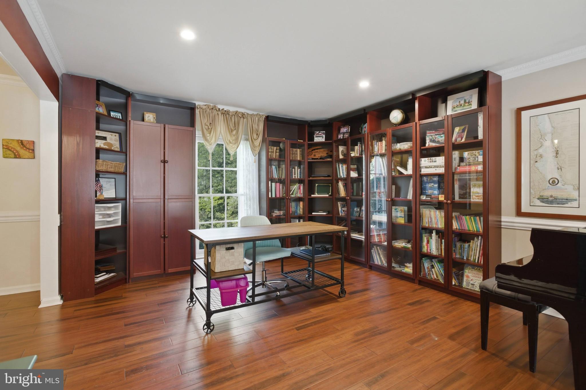 WAKEFIELD CHAPEL WOODS - Residential