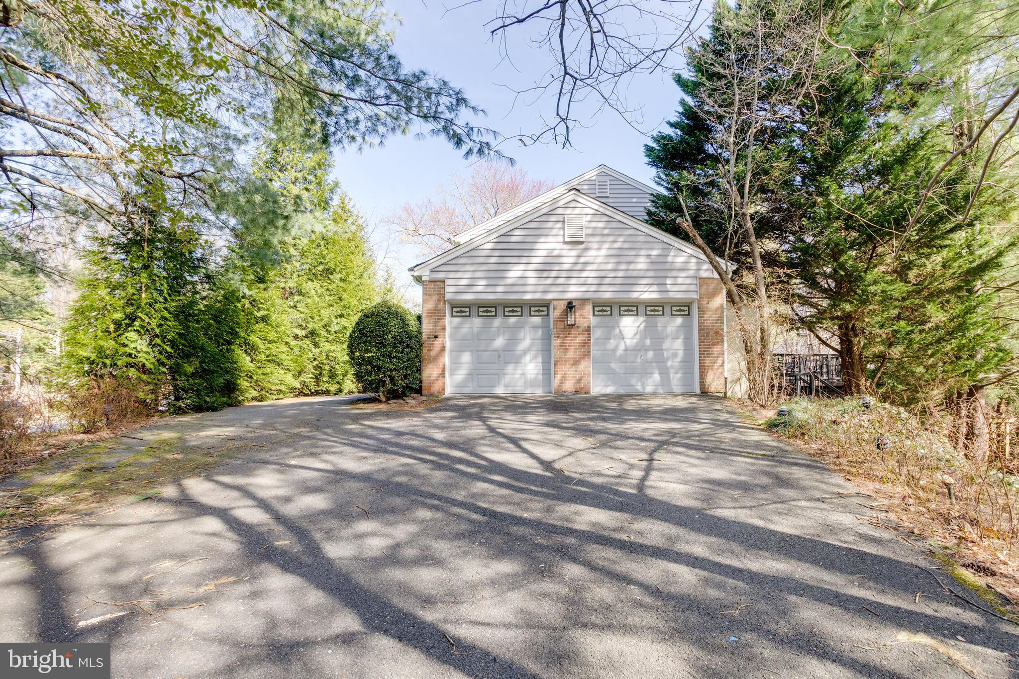 WAKEFIELD CHAPEL WOODS - Residential