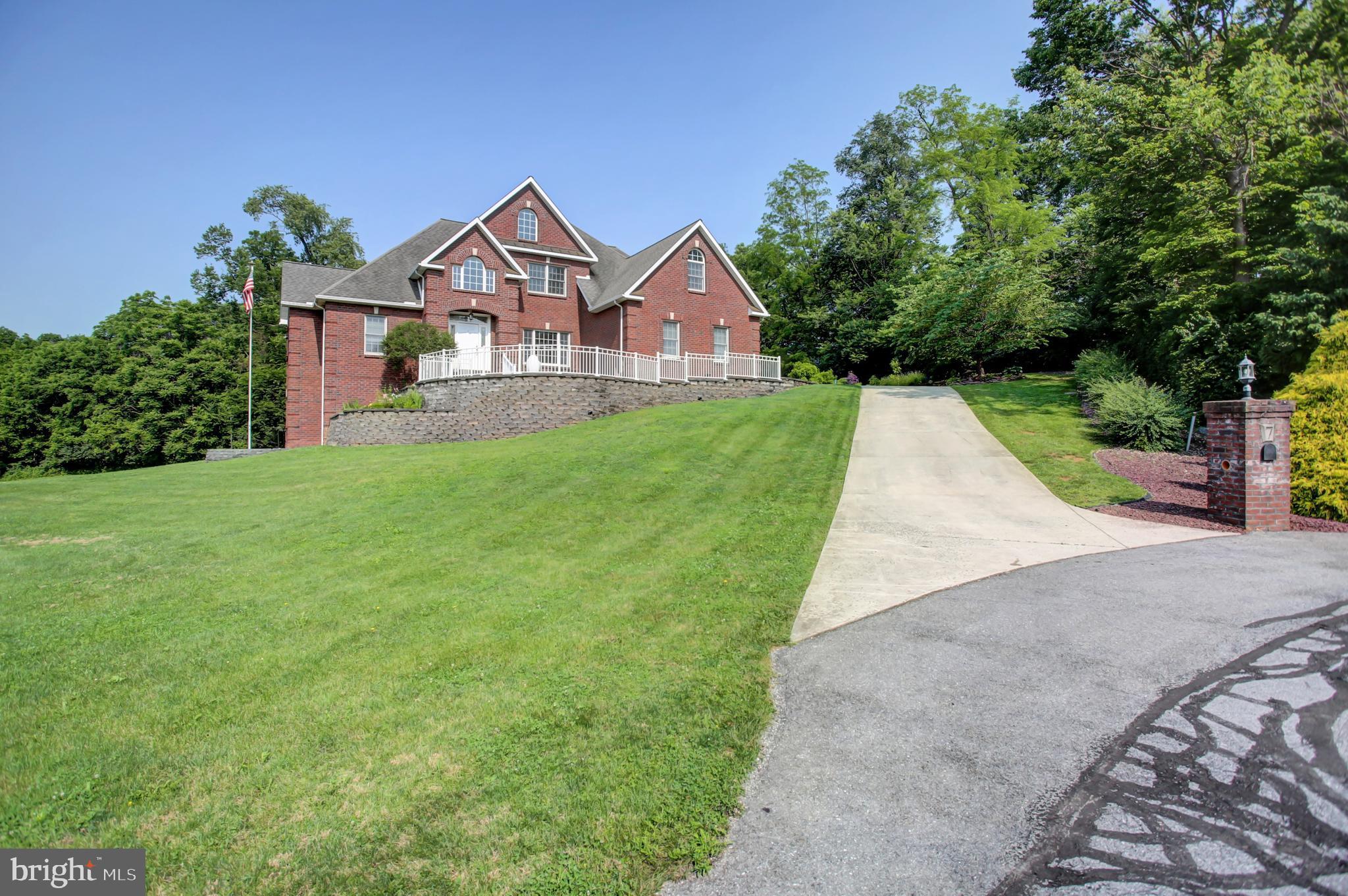 7 JESSICA DRIVE
