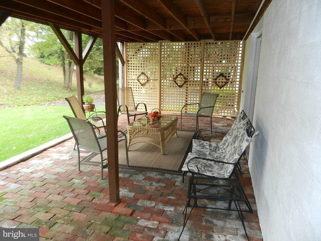 JOHNSON HEIGHTS - Residential