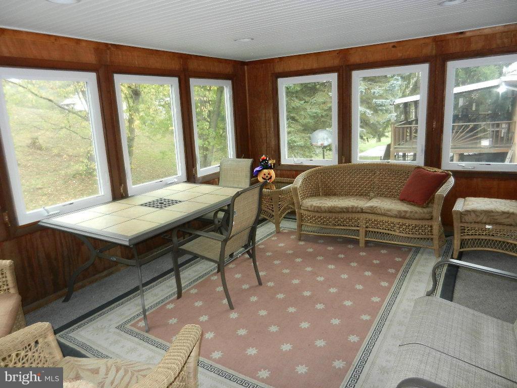 JOHNSON HEIGHTS - Residential