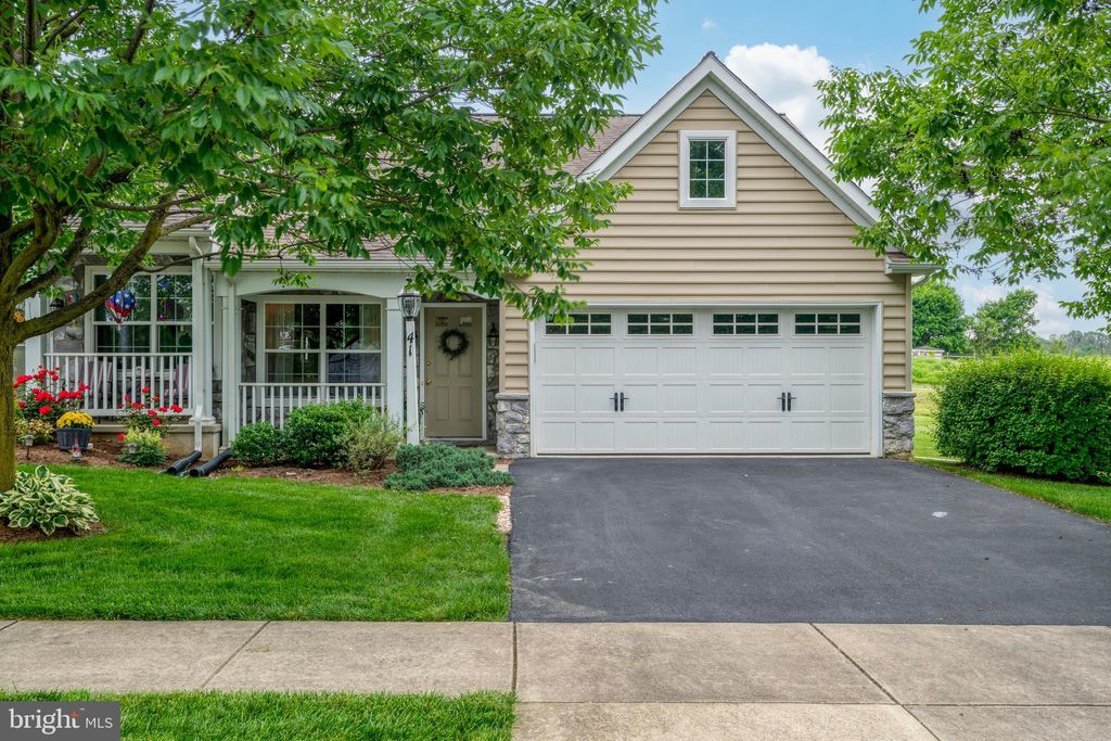 Photo of 41 Farm Lane, Lancaster, PA 17603 (MLS # PALA2051288)