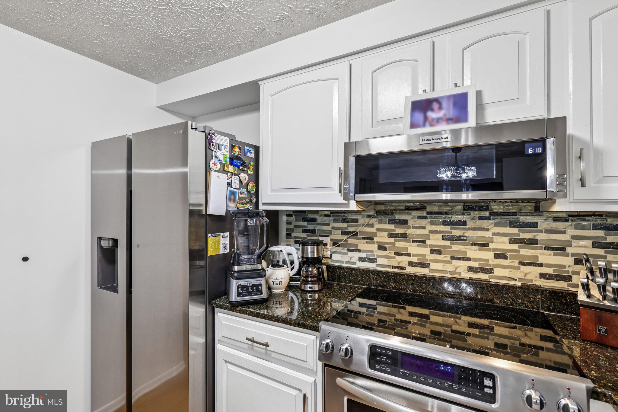 MAYFIELD MANOR - Residential